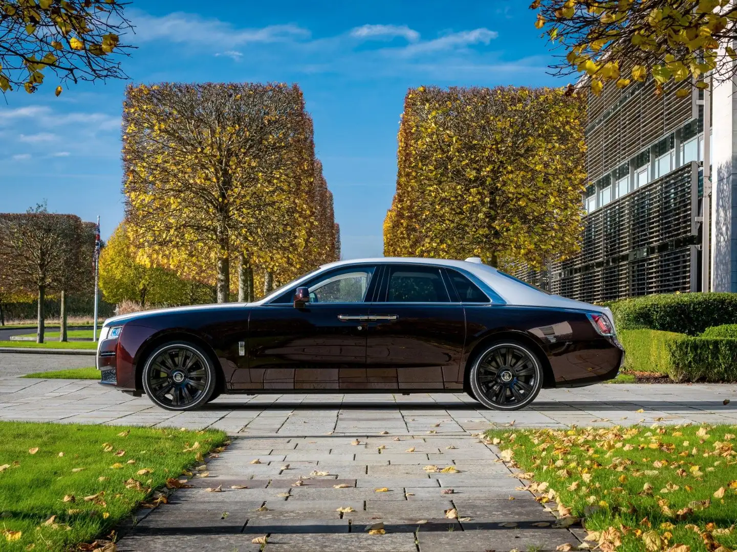 2023 Rolls-Royce Ghost, 15.535 km, Deutschland — Foto 5 z 12