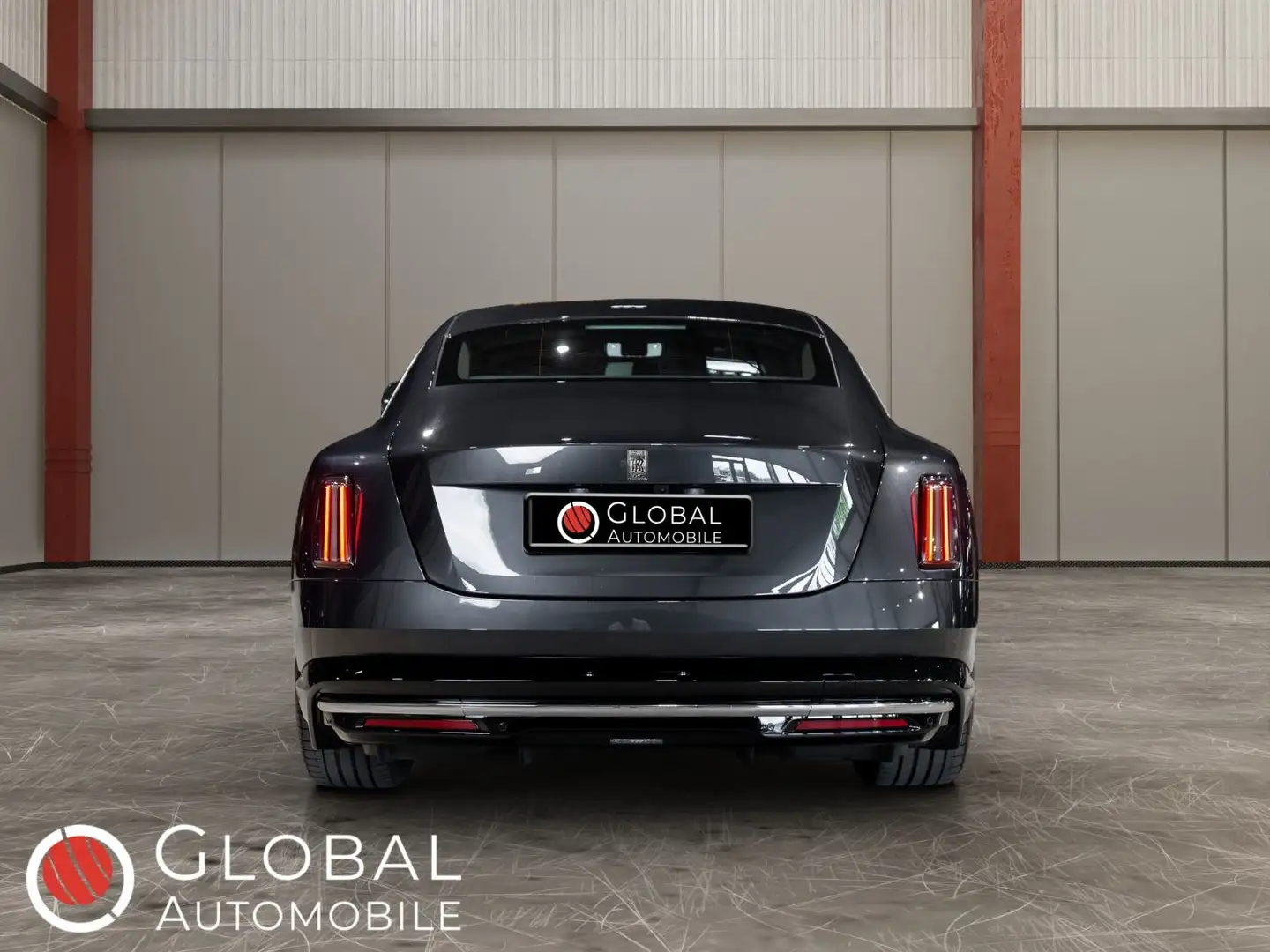 2025 Rolls-Royce Spectre, 16.000 km, Deutschland — Foto 4 z 12