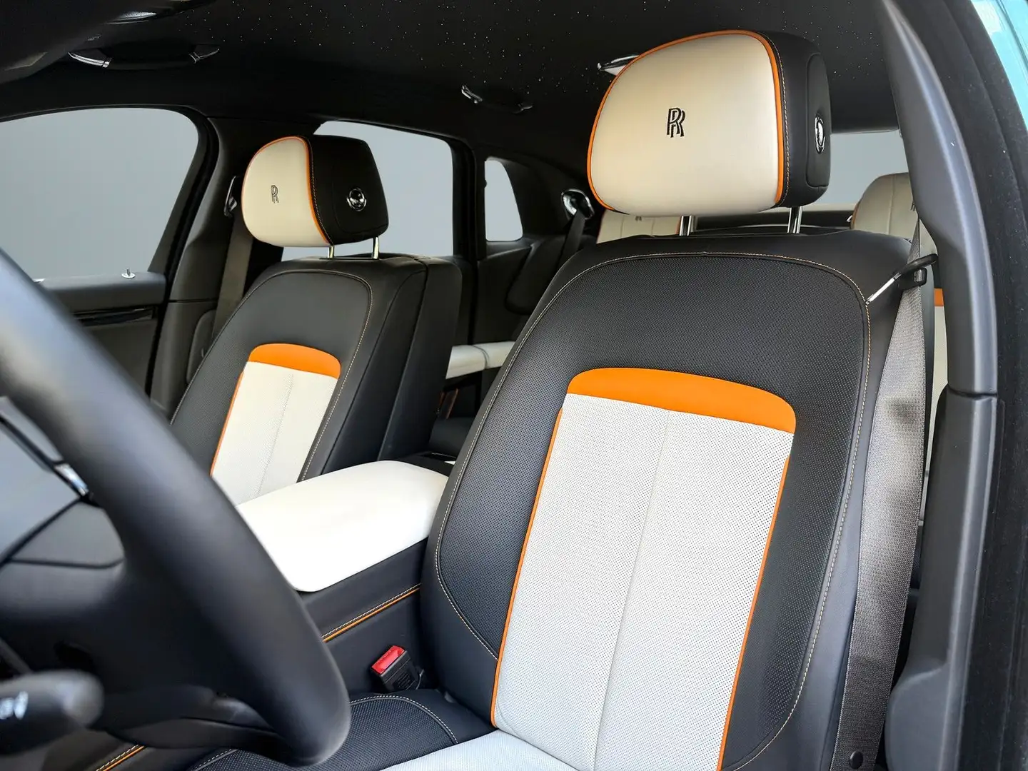 2024 Rolls-Royce Ghost, 12.265 km, Deutschland — Foto 4 z 12