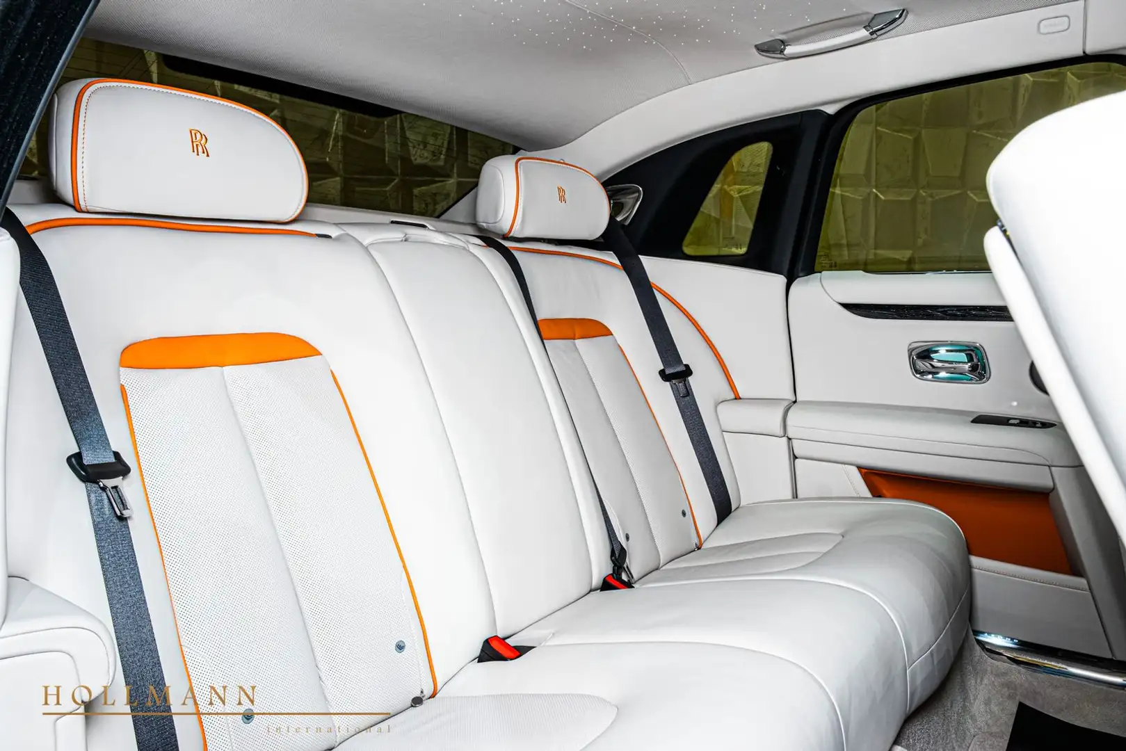 2023 Rolls-Royce Ghost, 880 km, Deutschland — Foto 10 z 12