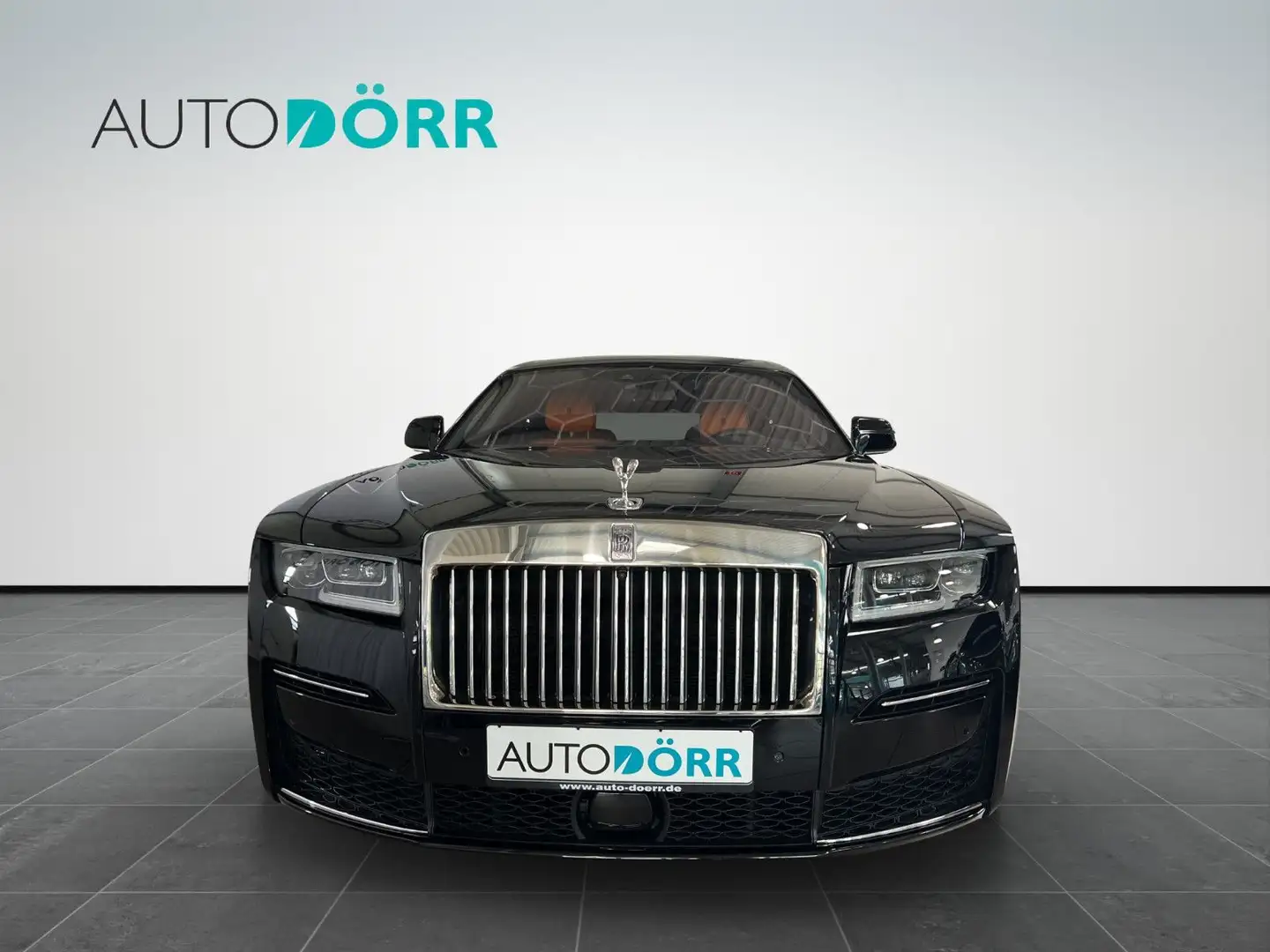2023 Rolls-Royce Ghost, 37.400 km, Deutschland — Foto 2 z 12