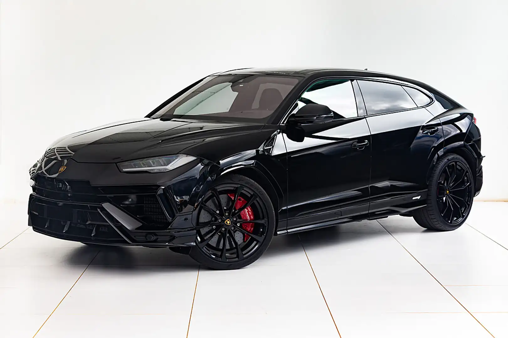 2023 Lamborghini Urus, 19.000 km, Österreich — Foto 1