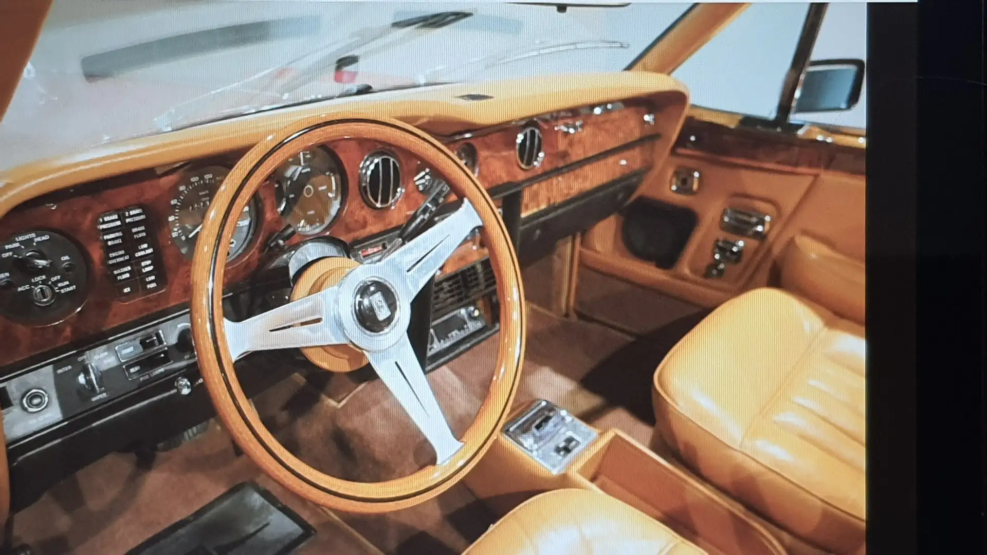 2000 Rolls-Royce Corniche, 77.000 km, Österreich — Foto 7 z 8