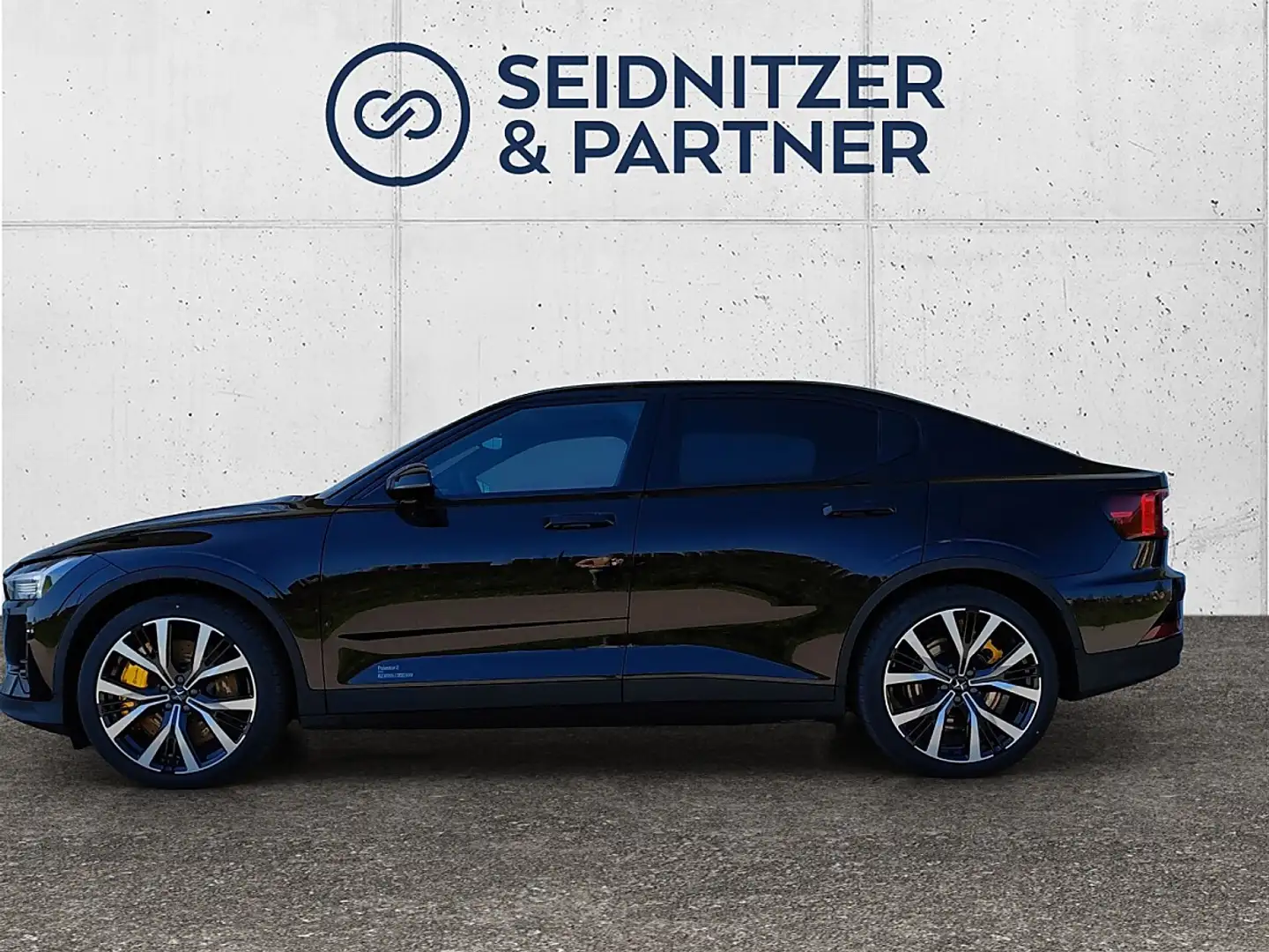 2026 Polestar 2, 5.000 km, Österreich — Foto 3 z 12