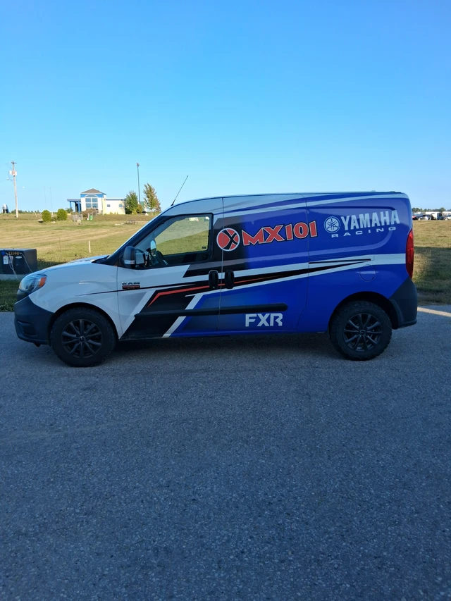 2017 RAM Promaster City, weiß, 219.231 km, Import Kanada — Foto 1