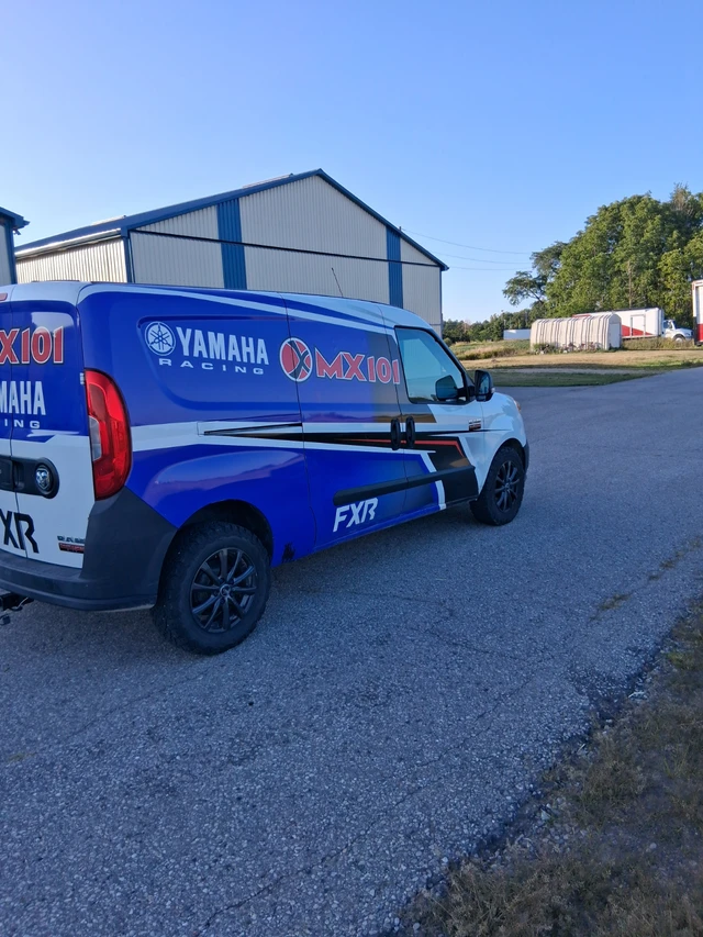 2017 RAM Promaster City, weiß, 219.231 km, Import Kanada — Foto 4 z 5