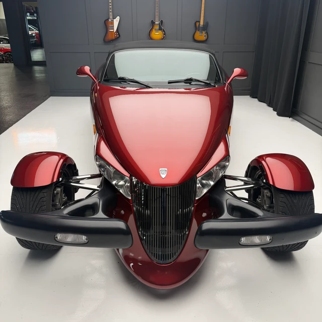 2002 Chrysler Prowler Convertible, 70.014 km, Import Kanada — Foto 10 z 20