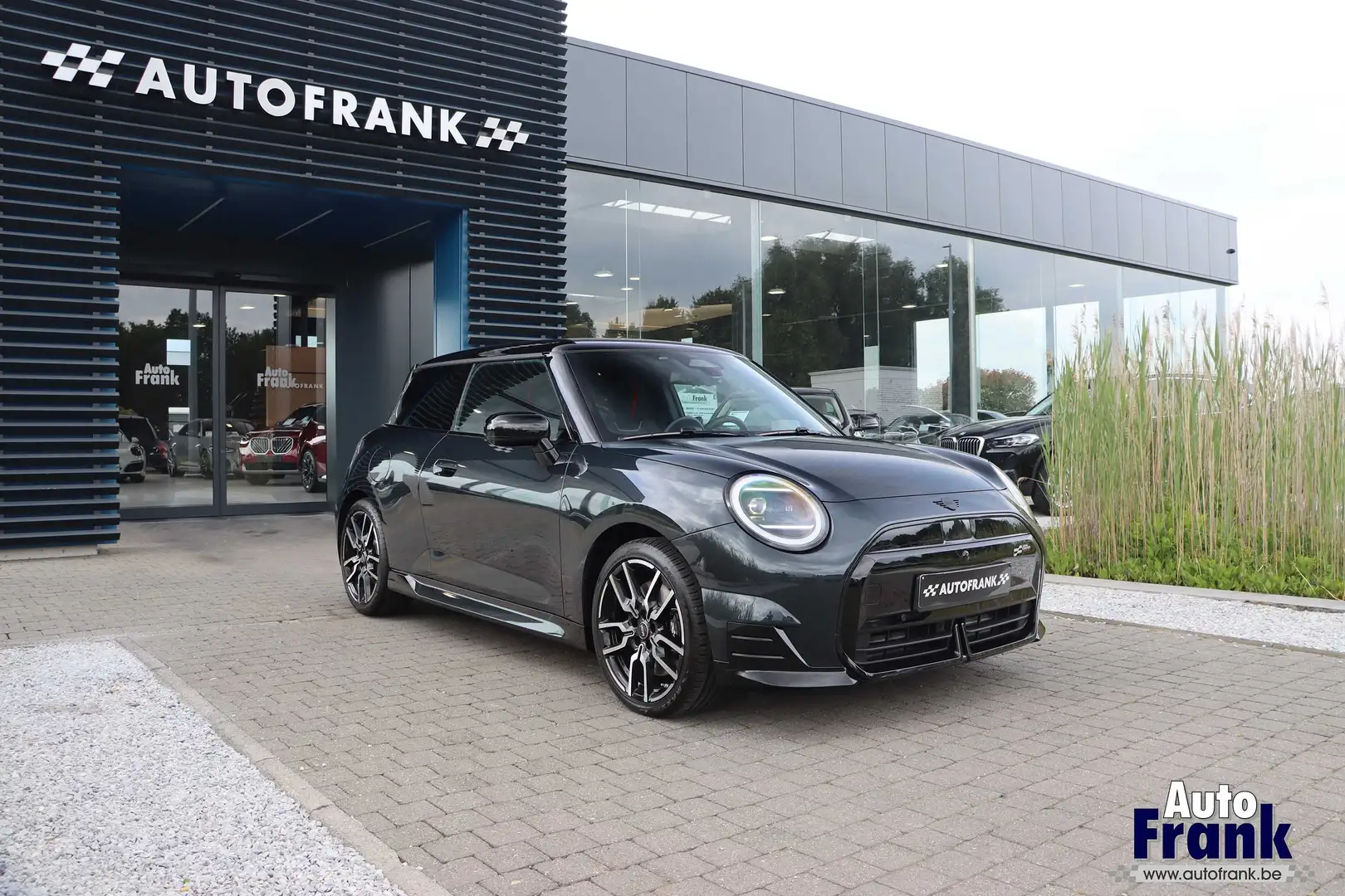 2025 MINI Cooper SE, 971 km, Belgie — Foto 1