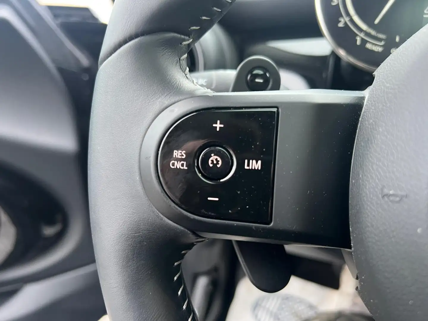 2024 MINI Cooper S, 17.000 km, Belgien — Foto 10 z 12