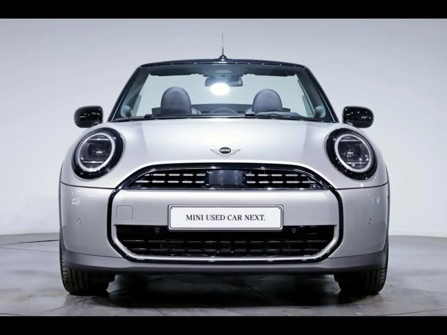 2025 MINI Cooper, 8.740 km, Belgien — Foto 2 z 12