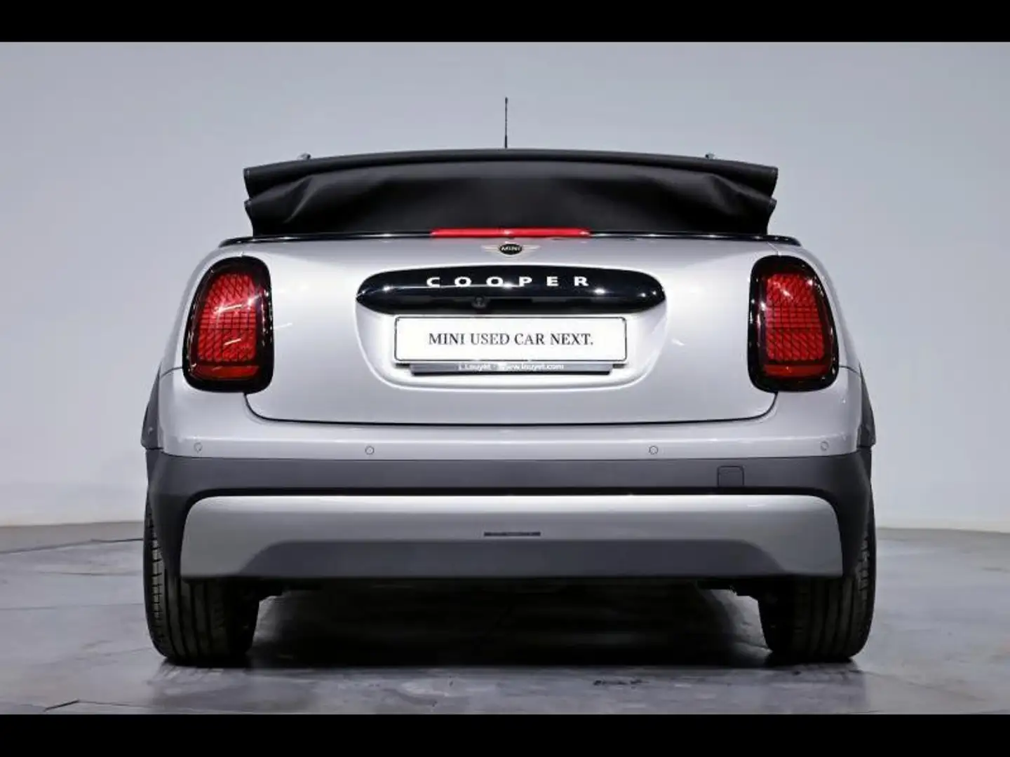 2025 MINI Cooper, 8.740 km, Belgien — Foto 4 z 12