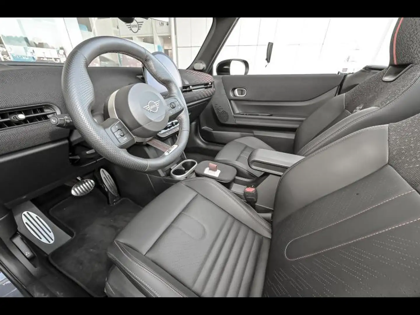 2025 MINI John Cooper Works Cabrio, 9.710 km, Belgien — Foto 9 z 12