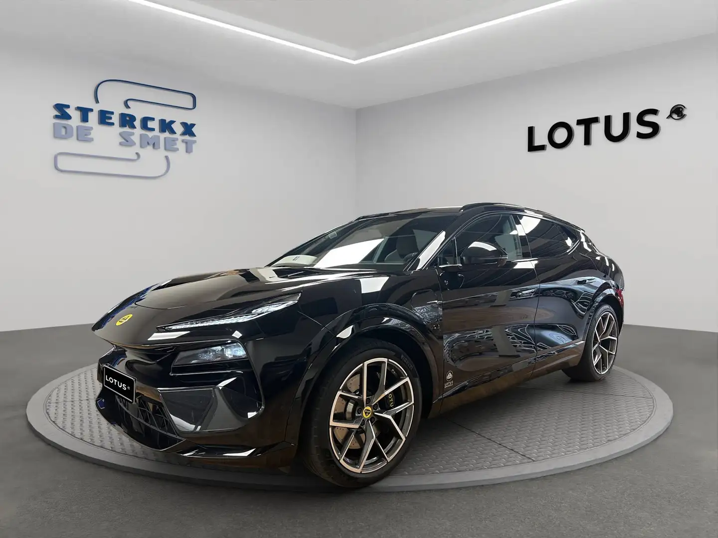 2024 Lotus Eletre, 27.500 km, Belgien — Foto 1