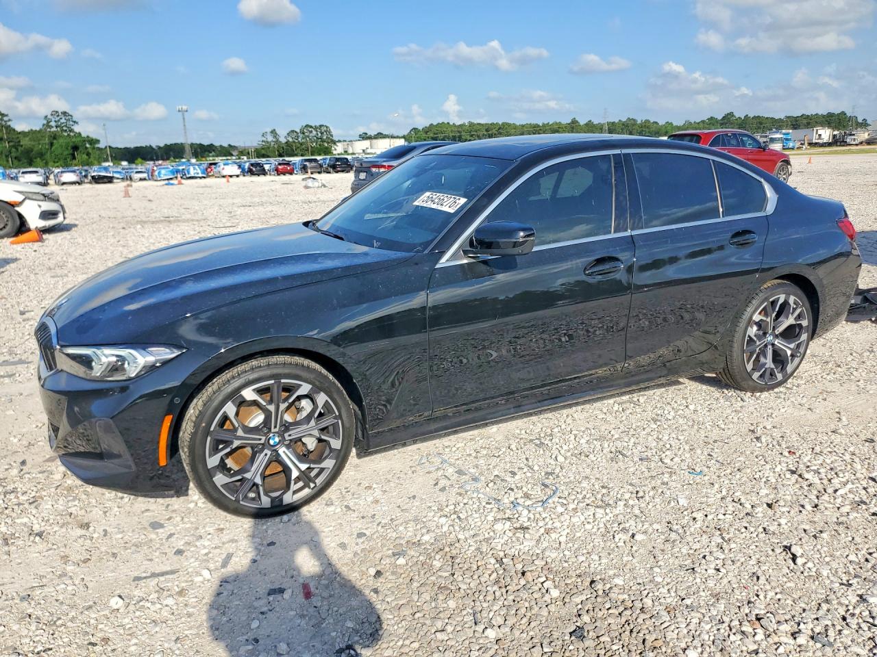 2026 BMW 330XI, schwarz, 108 km, Import USA — Foto 1