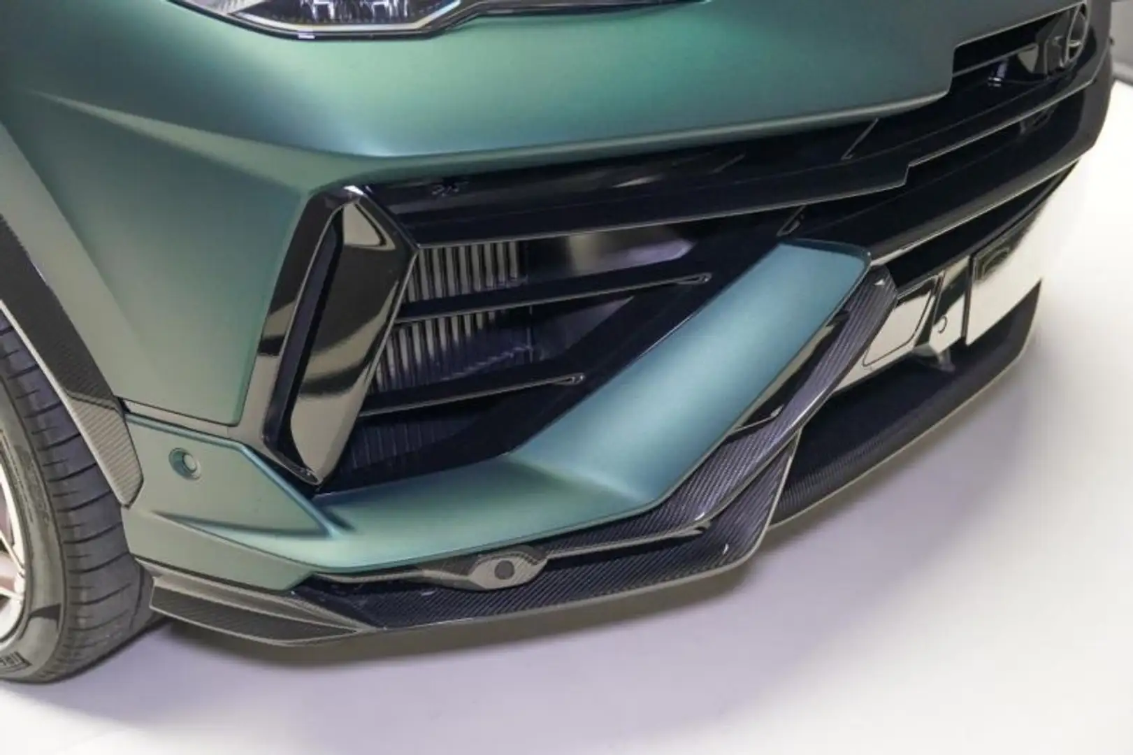 2025 Lamborghini Urus, 100 km, Spanien — Foto 4 z 12