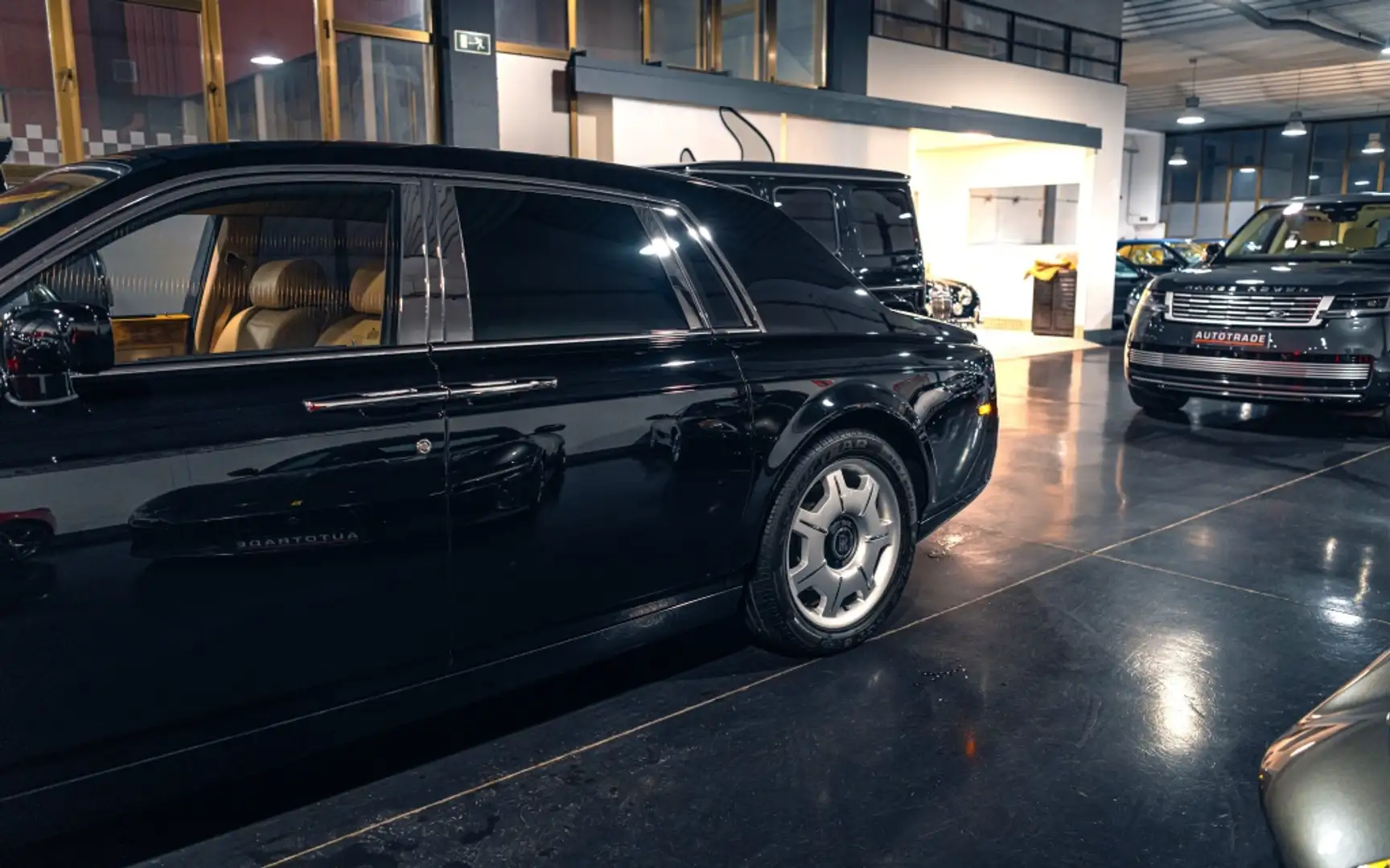 2004 Rolls-Royce Phantom, 47.200 km, Spanien — Foto 5 z 12