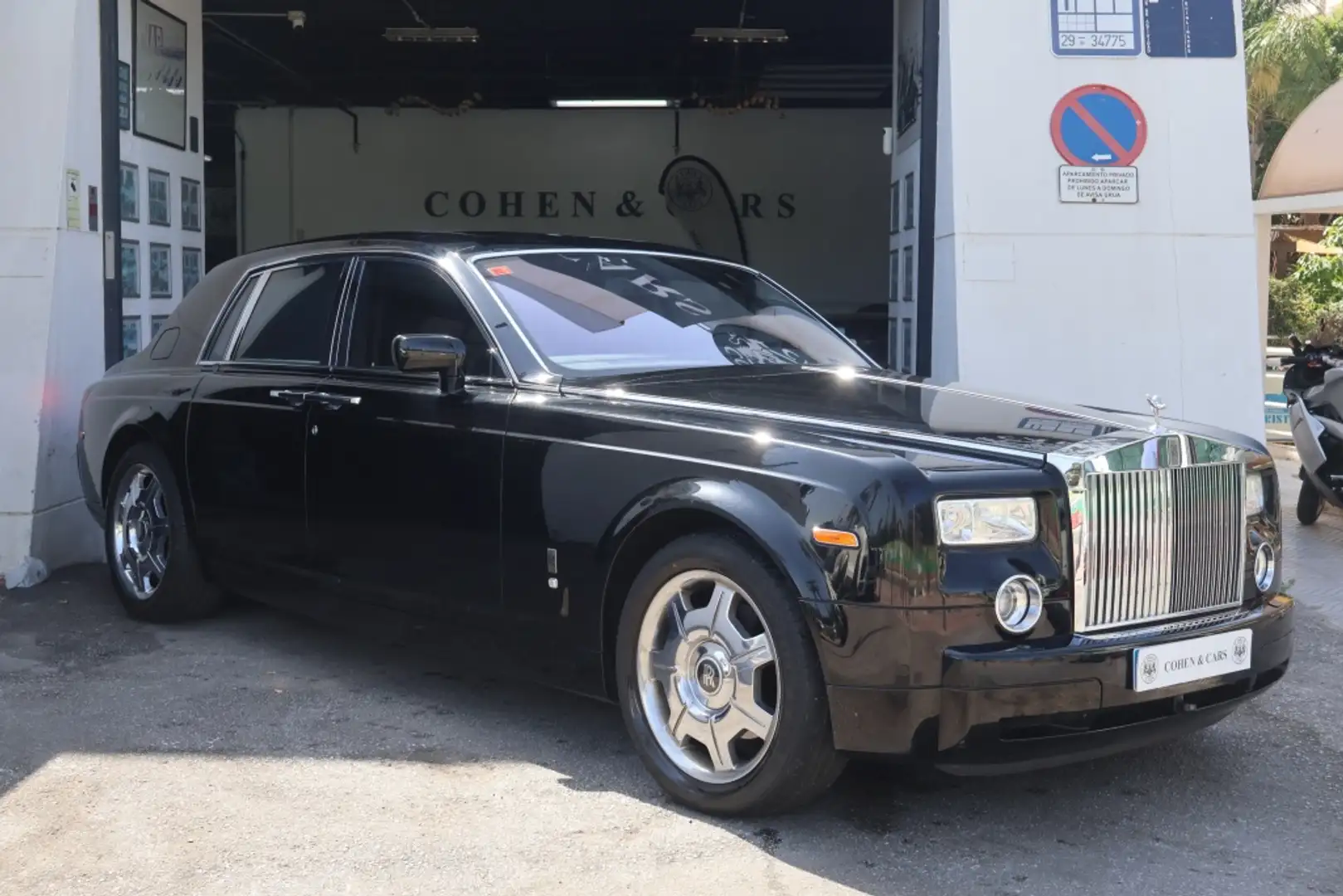 2007 Rolls-Royce Phantom, 94.200 km, Spanien — Foto 4 z 11