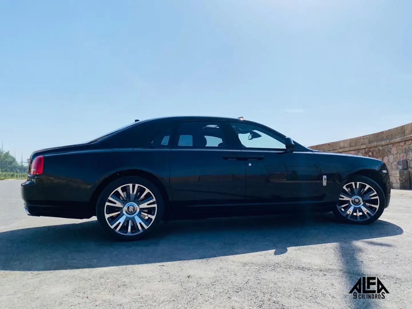 2012 Rolls-Royce Ghost, 165.000 km, Spanien — Foto 9 z 11