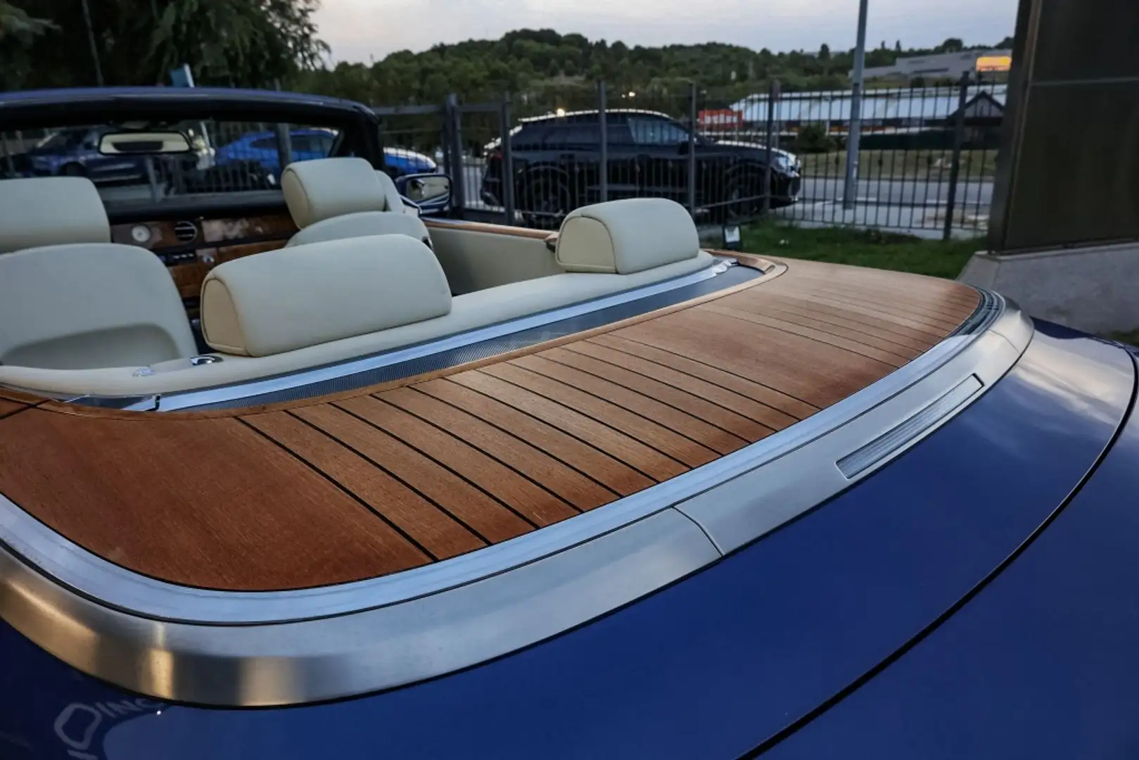 2011 Rolls-Royce Phantom, 45.000 km, Spanien — Foto 9 z 12