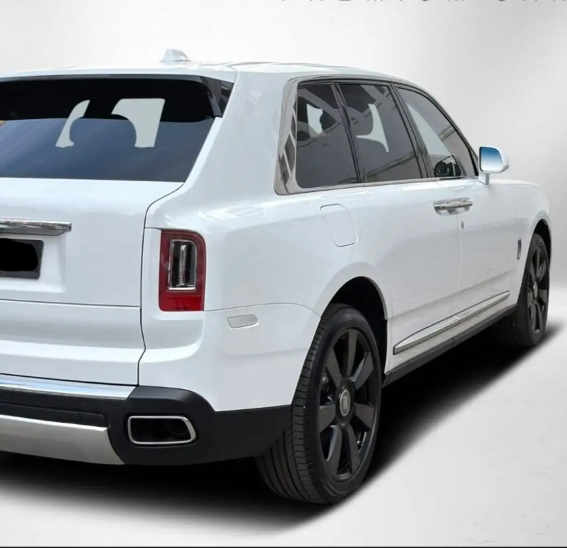 2019 Rolls-Royce Cullinan, 36.050 km, Spanien — Foto 2 z 3