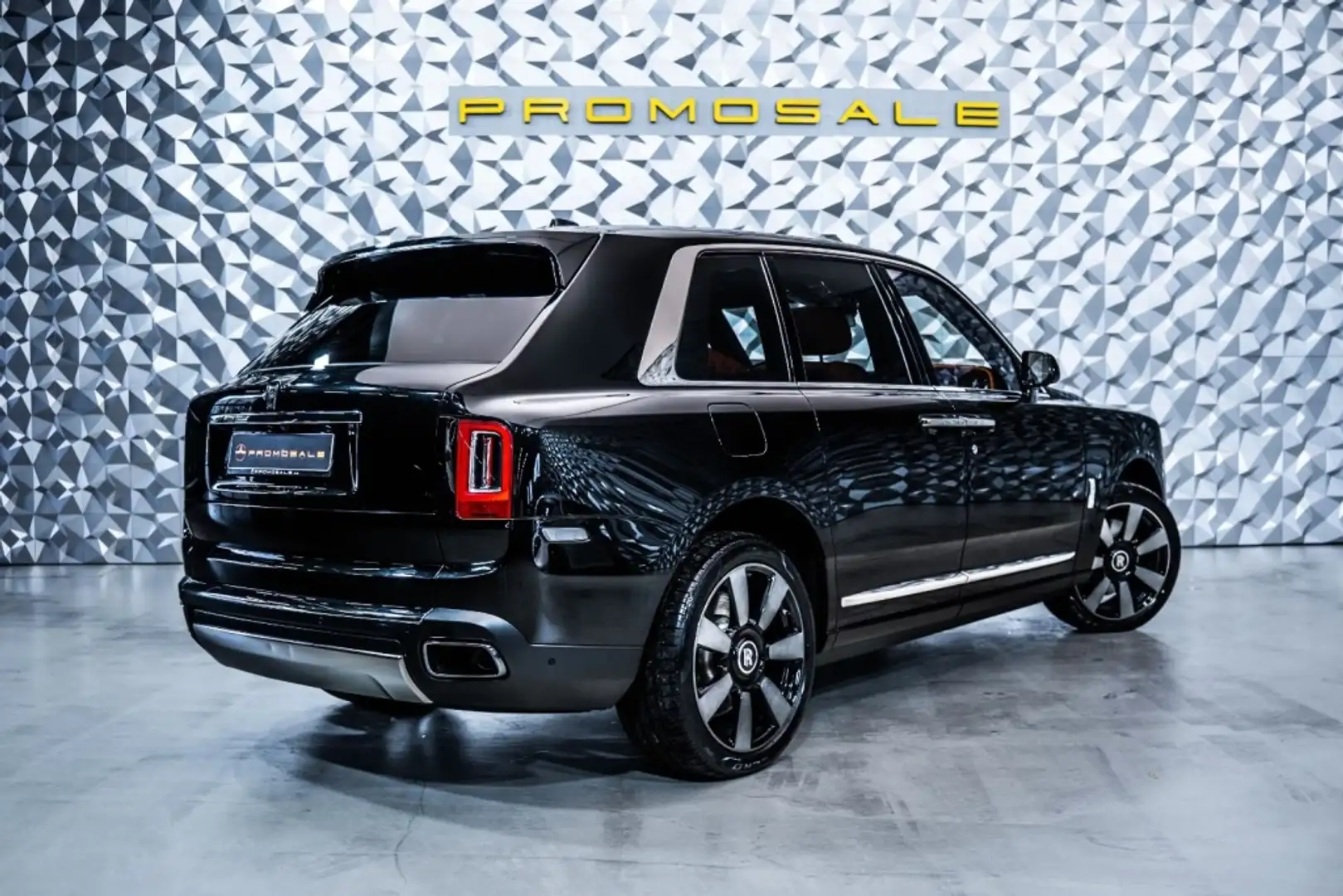 2023 Rolls-Royce Cullinan, 89.000 km, Spanien — Foto 3 z 12