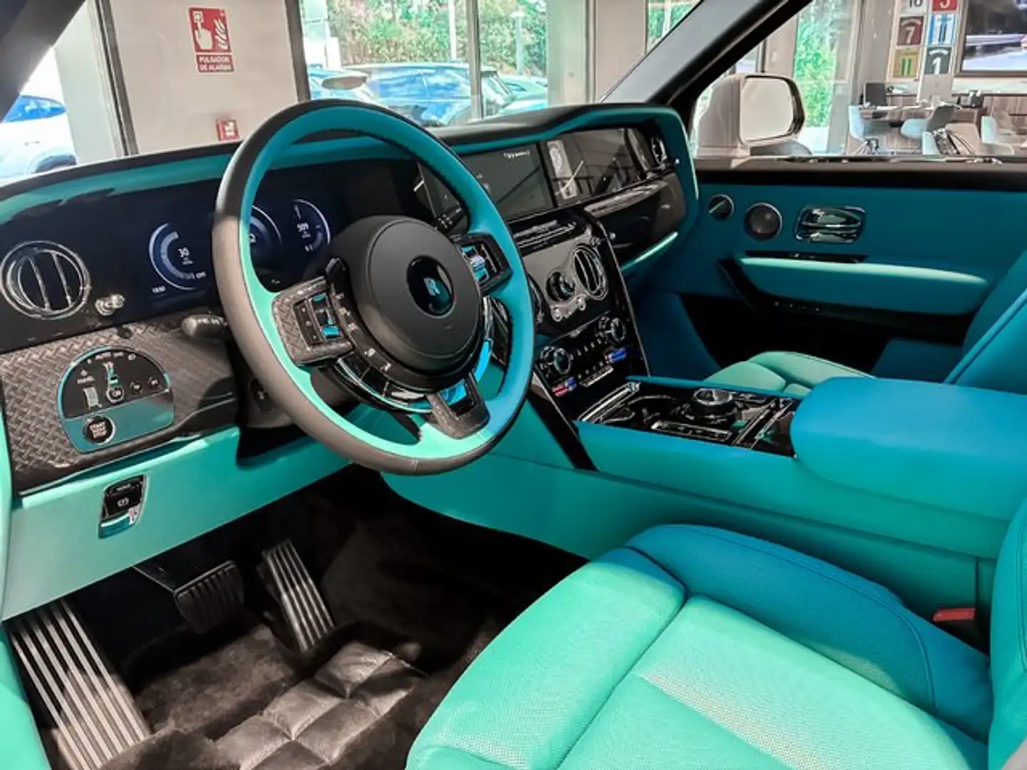 2026 Rolls-Royce Cullinan, 10 km, Spanien — Foto 3 z 12