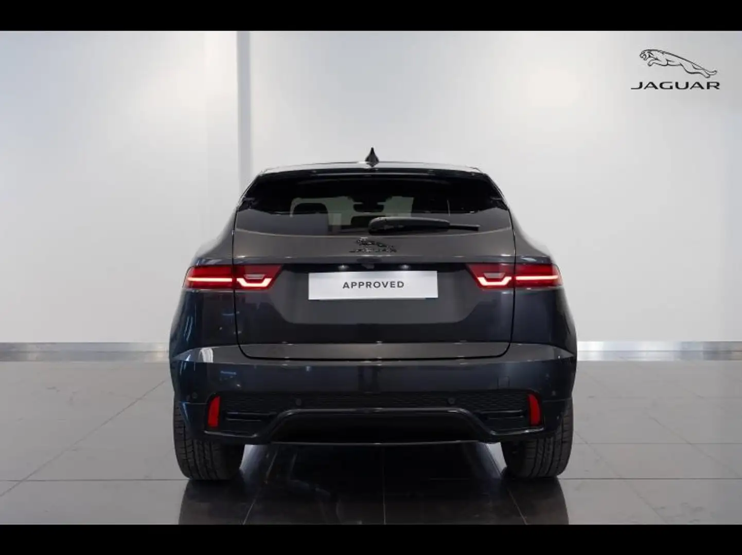 2024 Jaguar E-Pace, 16.500 km, Frankreich — Foto 4 z 12