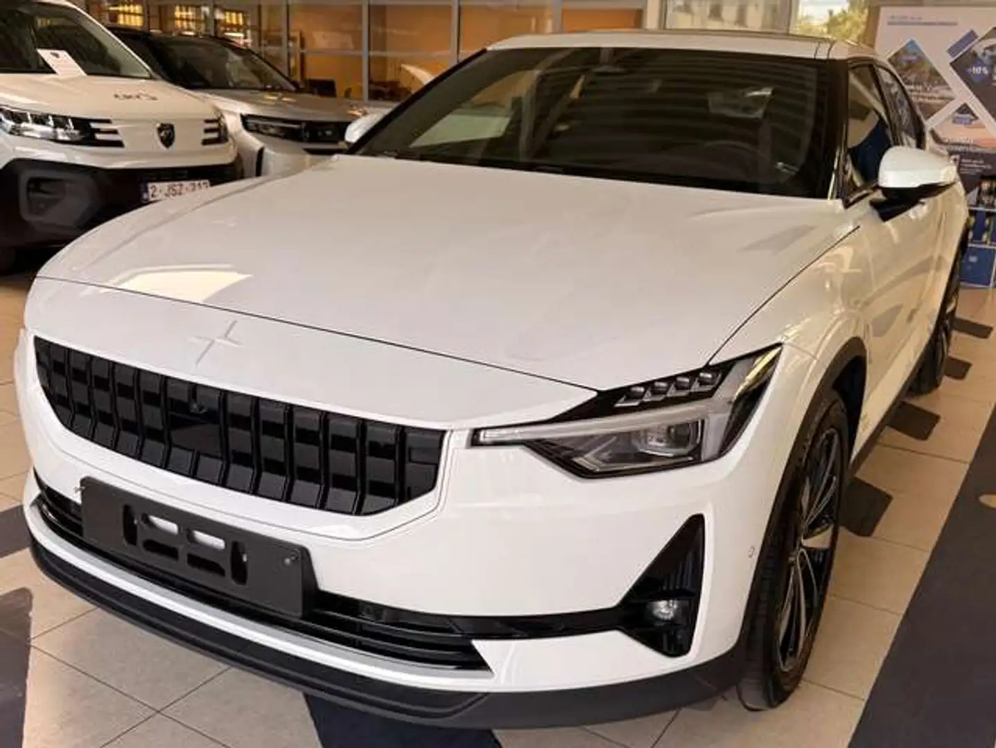 2022 Polestar 2, 134.563 km, Frankreich — Foto 2 z 12
