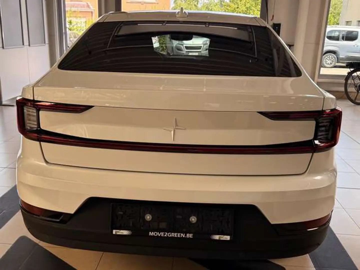 2022 Polestar 2, 134.563 km, Frankreich — Foto 5 z 12