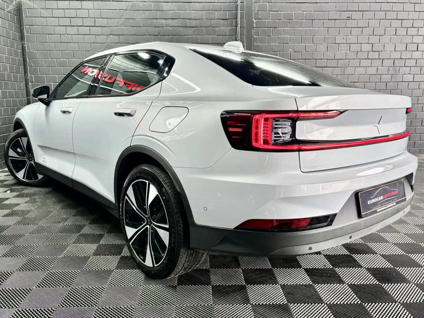 2024 Polestar 2, 39.532 km, Frankreich — Foto 5 z 12
