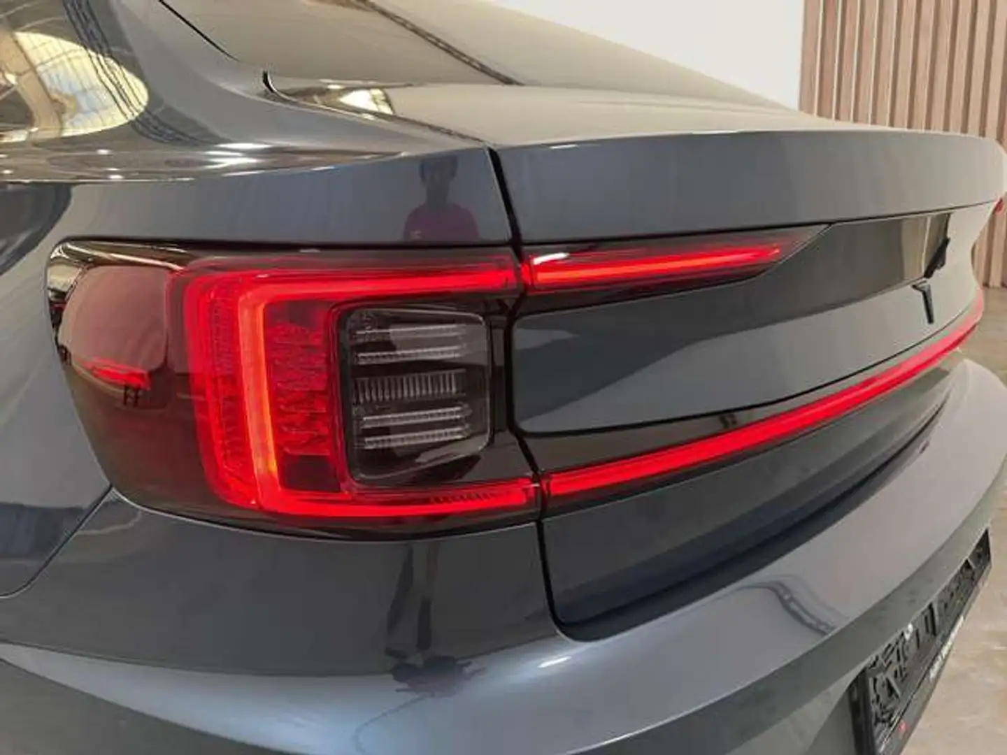 2024 Polestar 2, 47.993 km, Frankreich — Foto 9 z 12