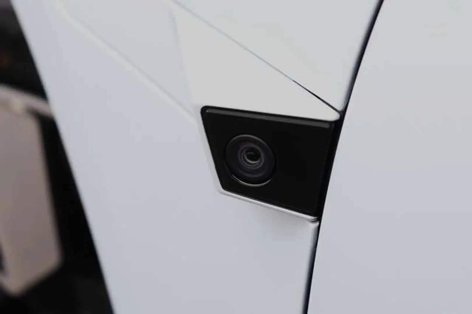 2026 Polestar 4, 20 km, Frankreich — Foto 11 z 12