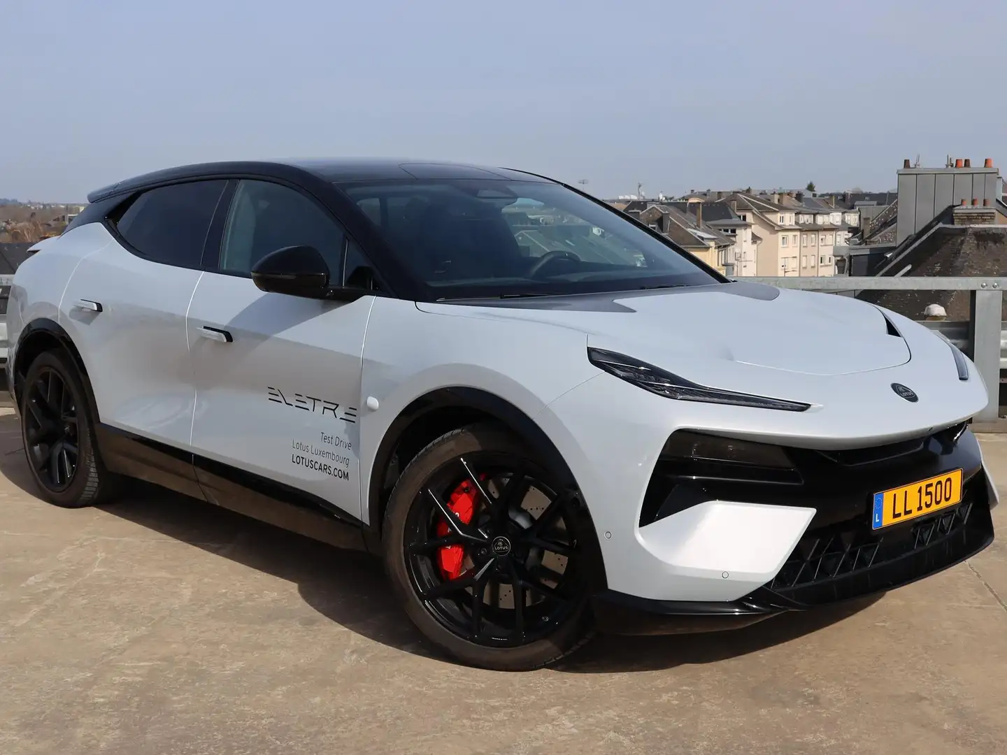 2026 Lotus Eletre, 750 km, Frankreich — Foto 1