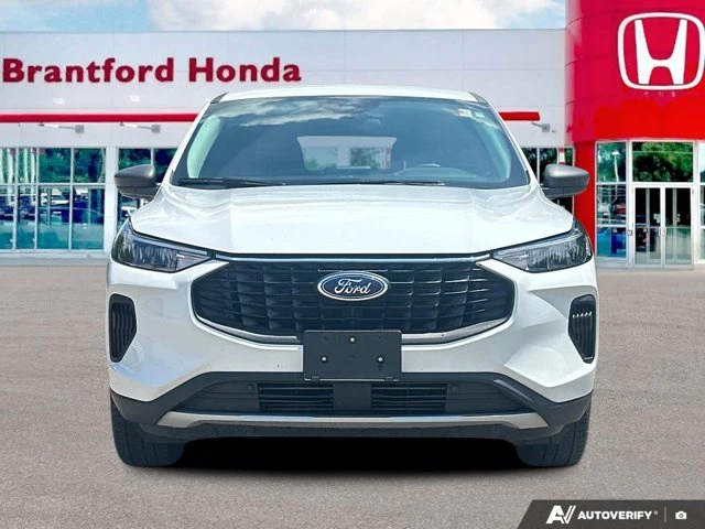 2025 Ford Escape Active, weiß, 59.155 km, Import Kanada — Foto 10 z 20