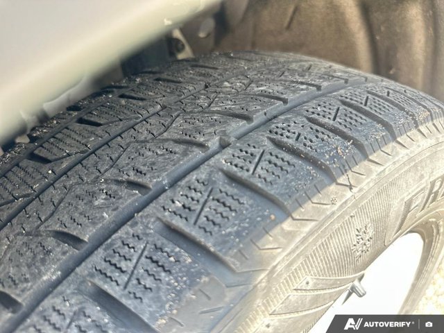 2025 Ford Escape Active, weiß, 59.155 km, Import Kanada — Foto 12 z 20