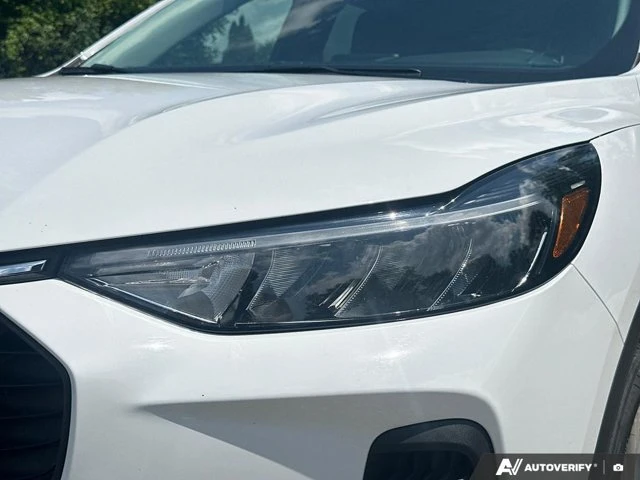 2025 Ford Escape Active, weiß, 59.155 km, Import Kanada — Foto 13 z 20