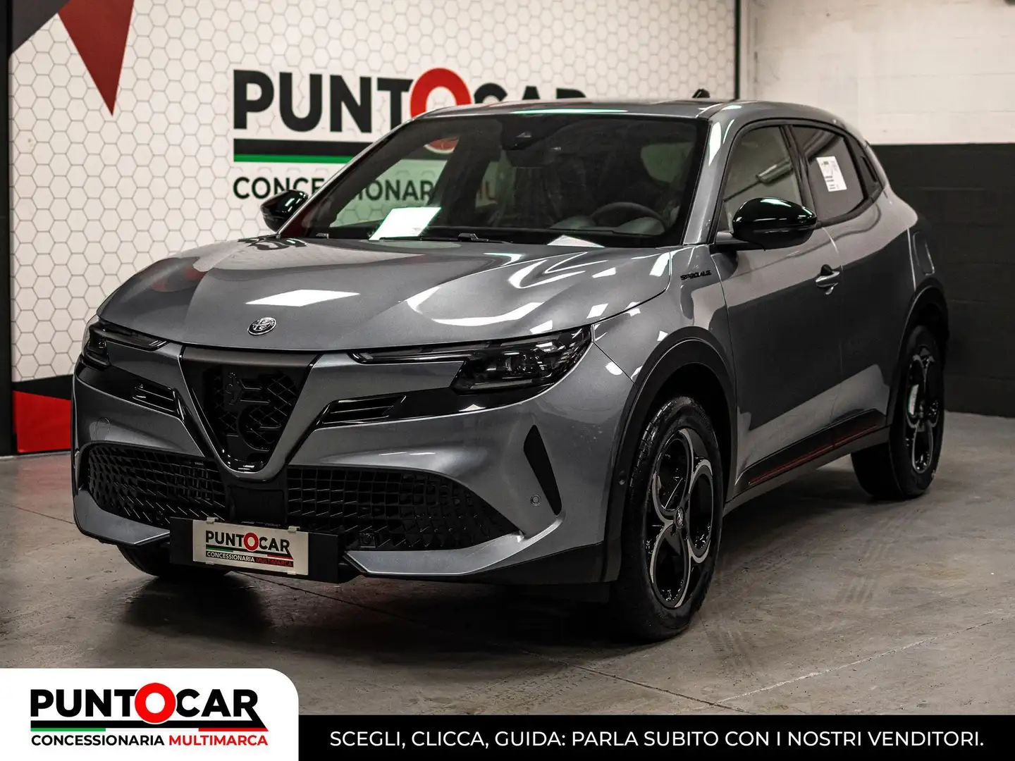 2026 Alfa Romeo Junior, 10 km, Itálie — Foto 1