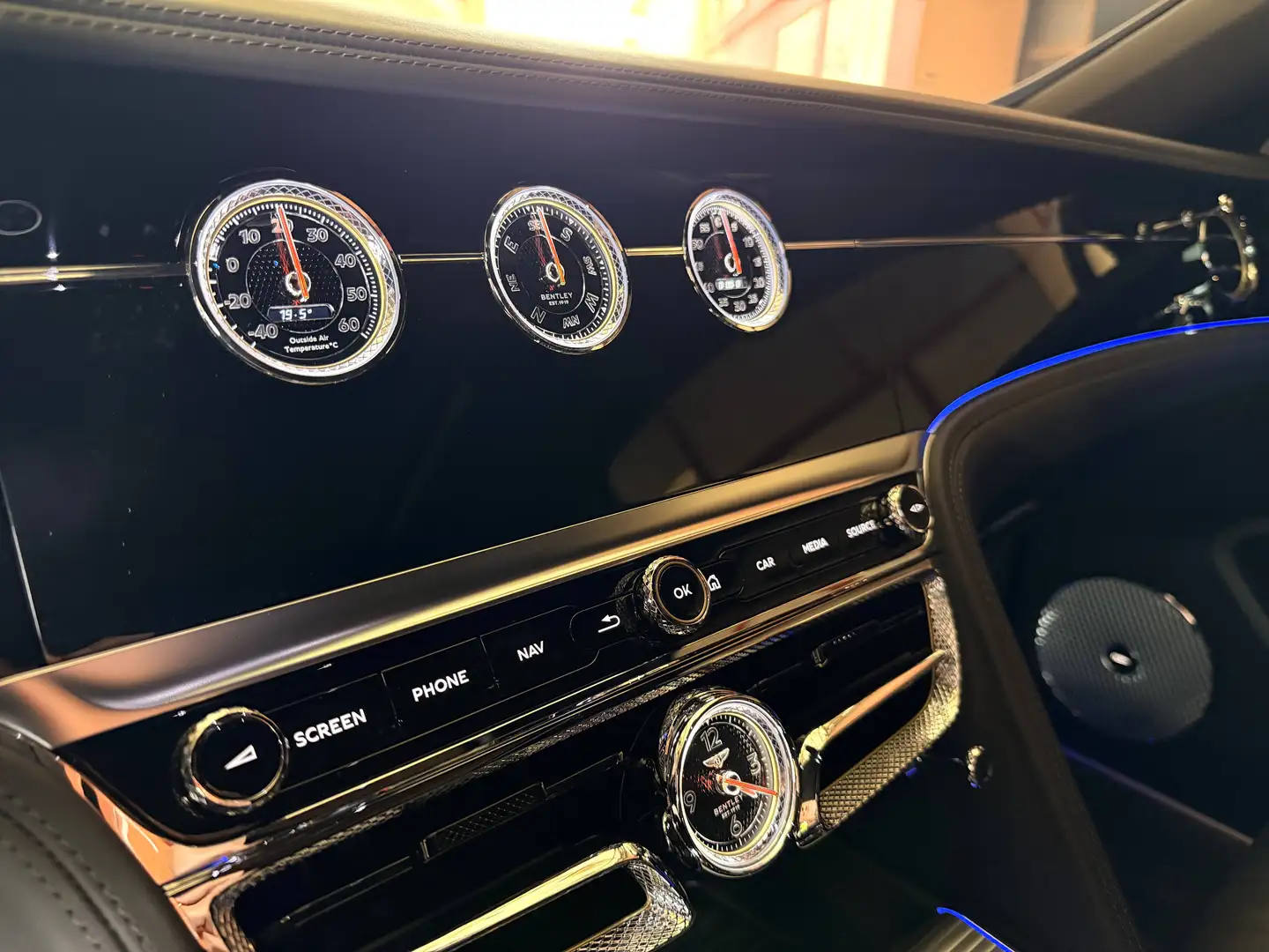 2024 Bentley Flying Spur, 5.900 km, Italien — Foto 11 z 12