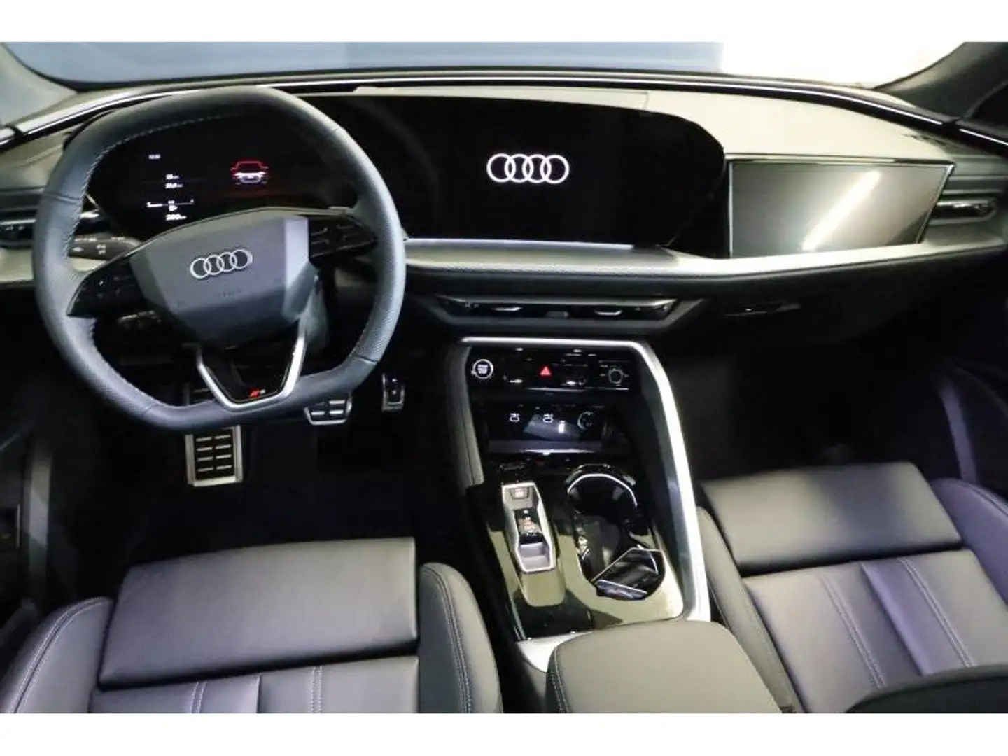 2026 Audi Q5, 12.900 km, Luxemburg — Foto 2 z 12
