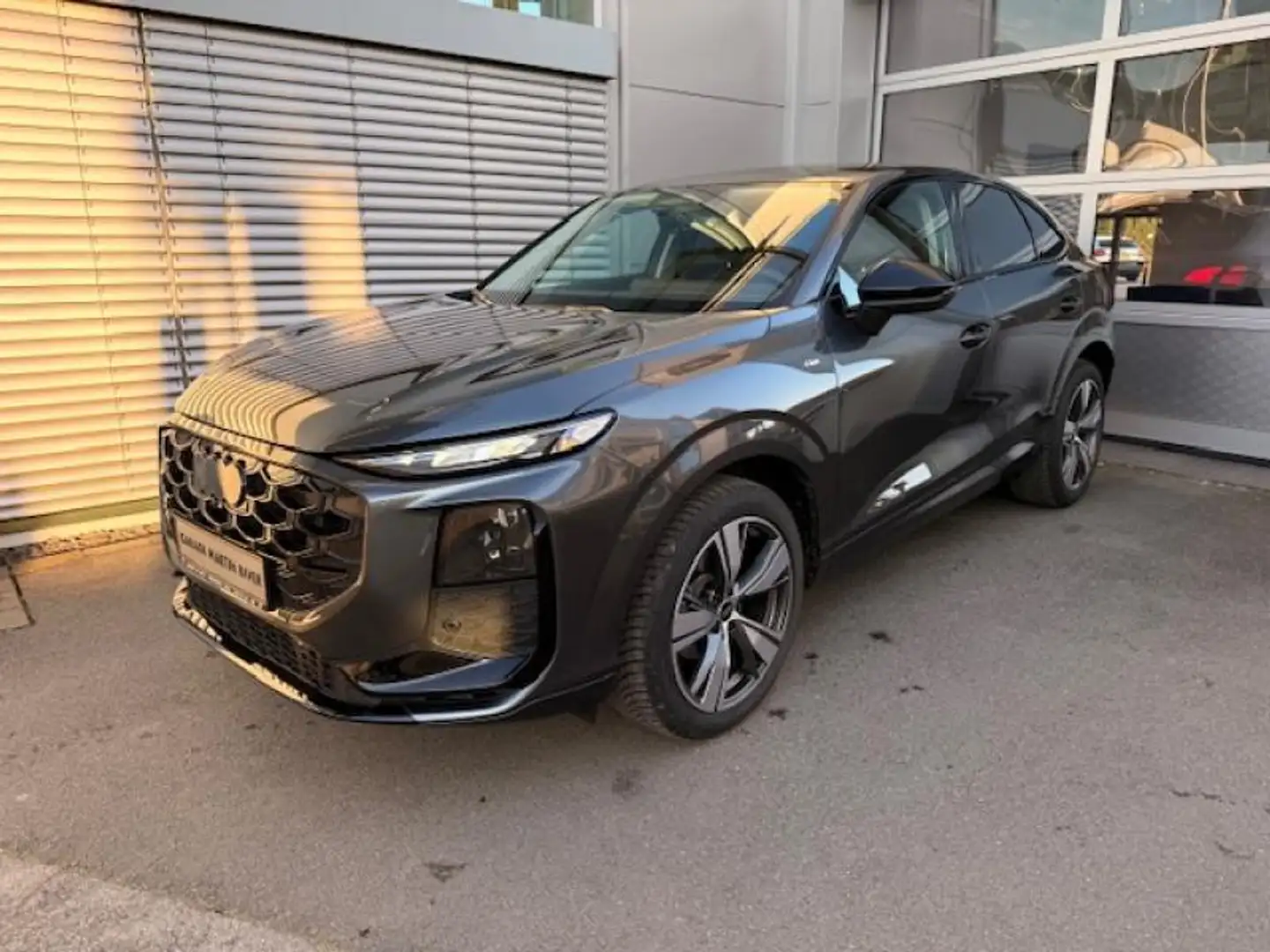 2026 Audi Q3, 8.000 km, Lucembursko — Foto 1