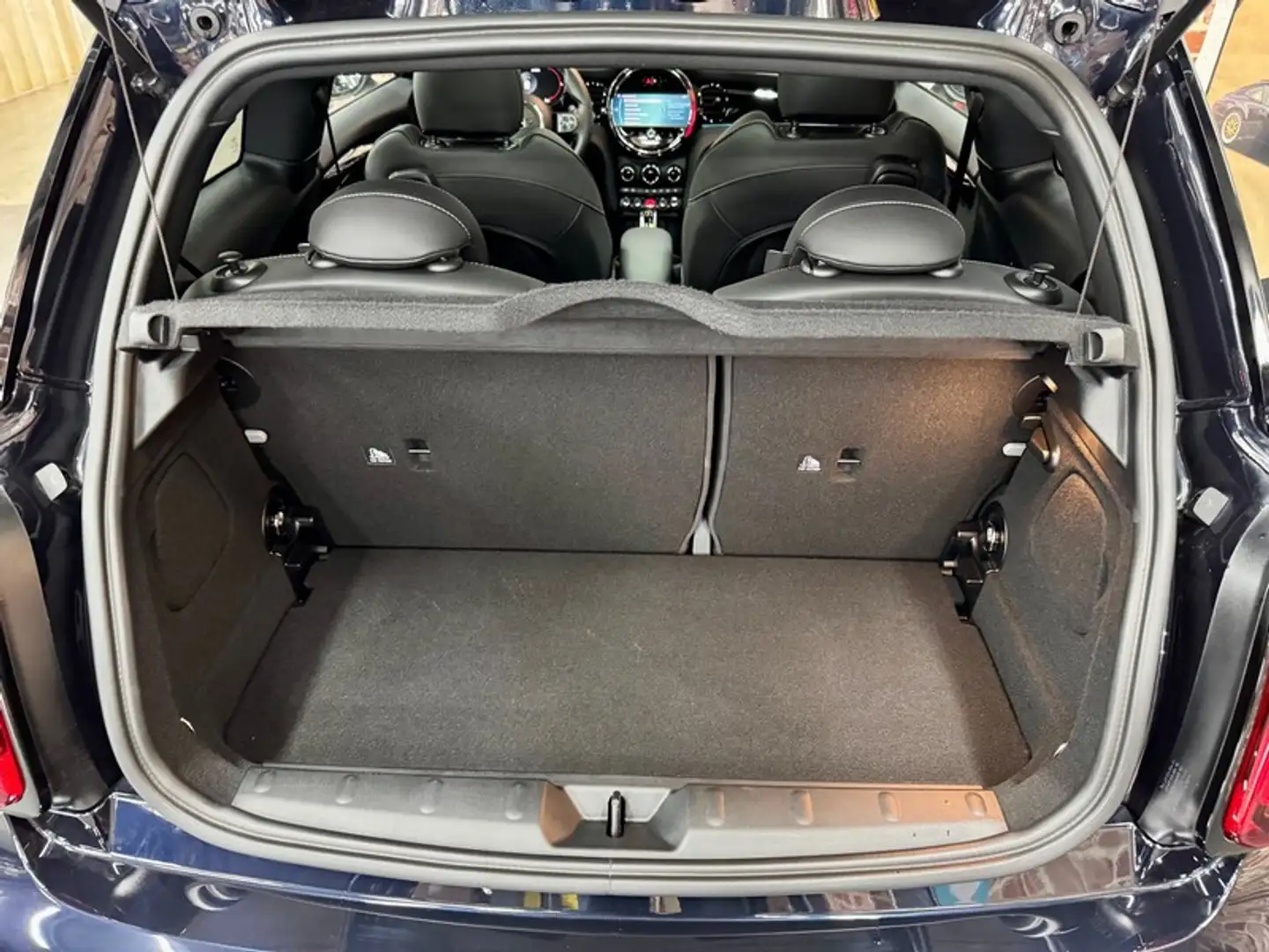 2024 MINI Cooper, 18.000 km, Luxemburg — Foto 7 z 8