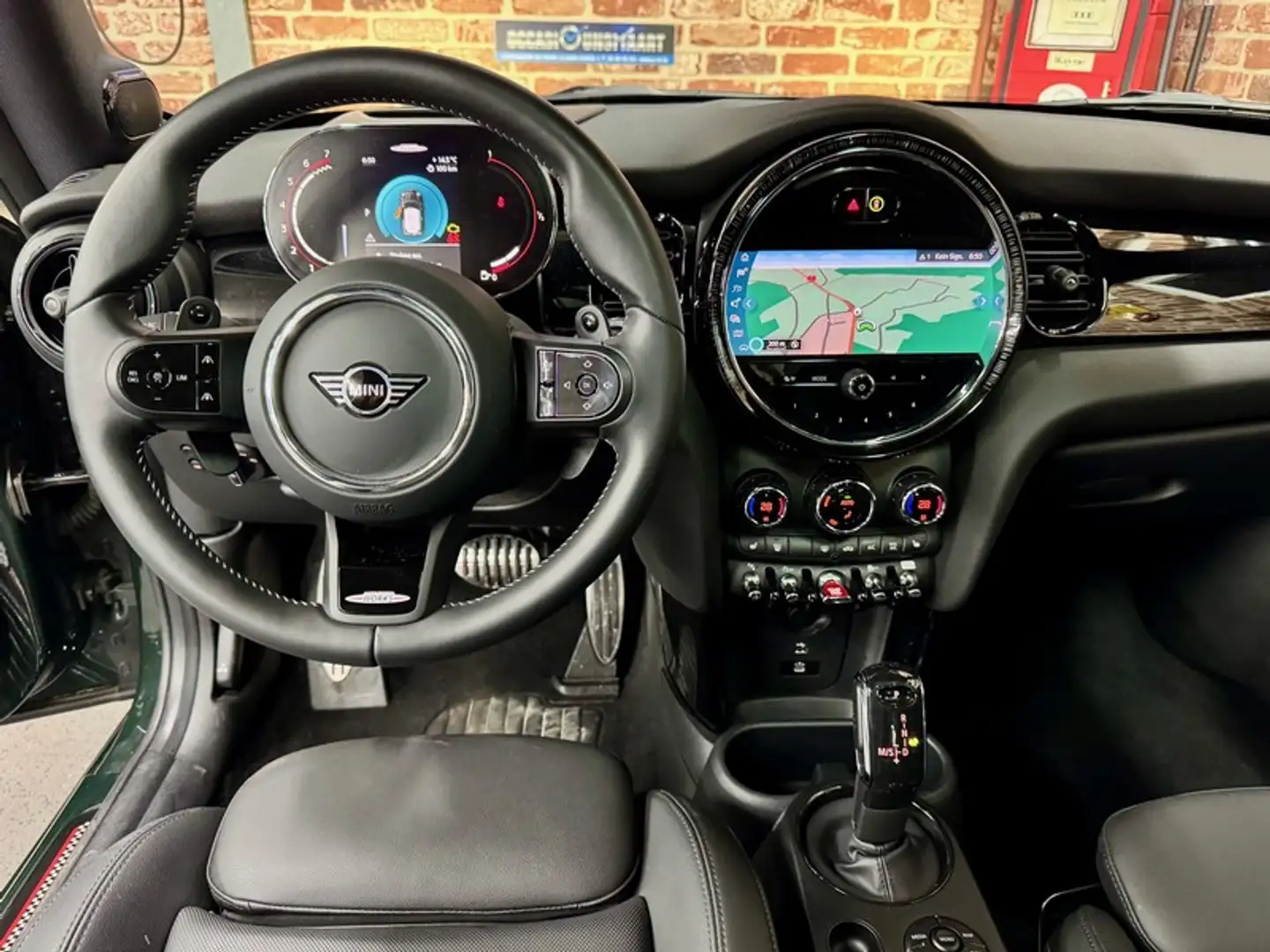 2023 MINI John Cooper Works, 11.305 km, Luxemburg — Foto 4 z 8