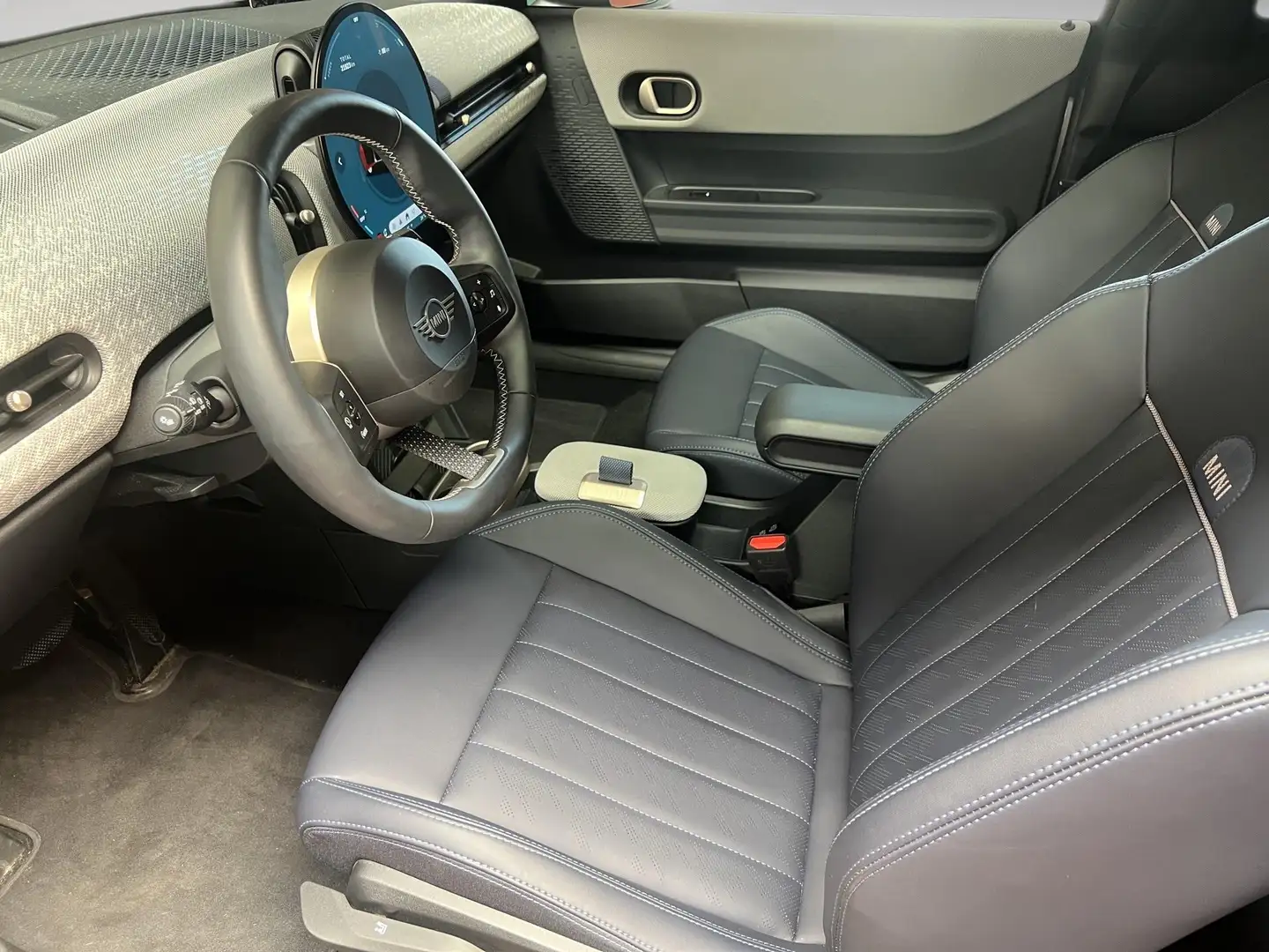 2025 MINI Cooper S, 21.950 km, Luxemburg — Foto 11 z 12