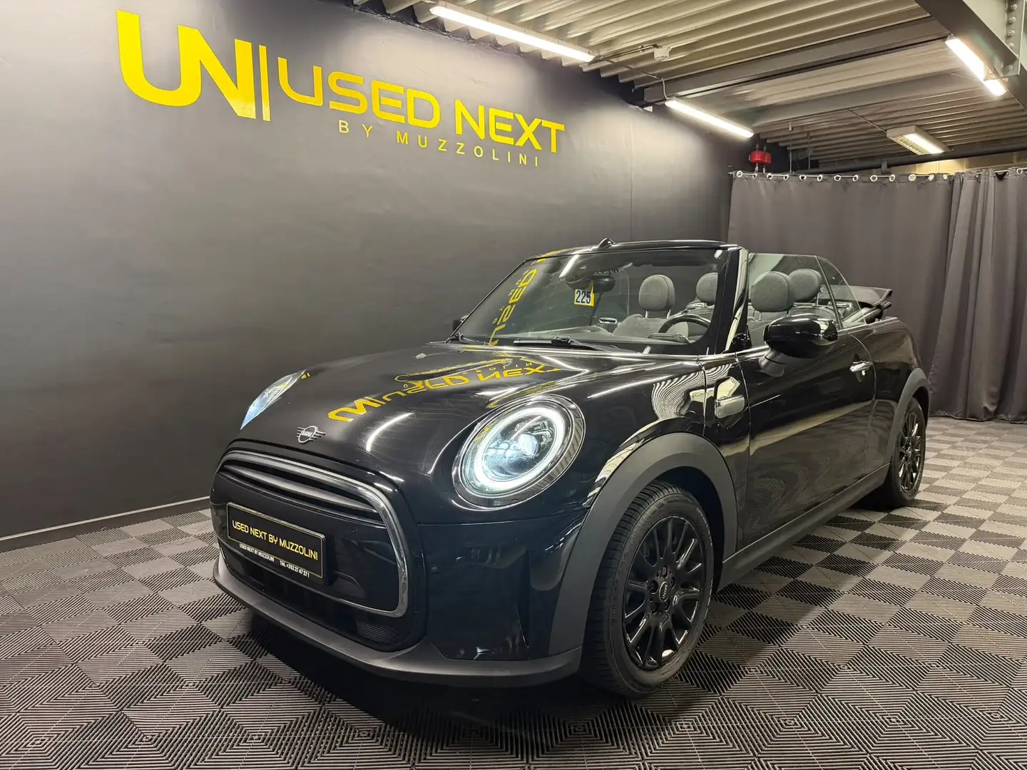 2022 MINI Cooper Cabrio, 57.761 km, Lucembursko — Foto 1
