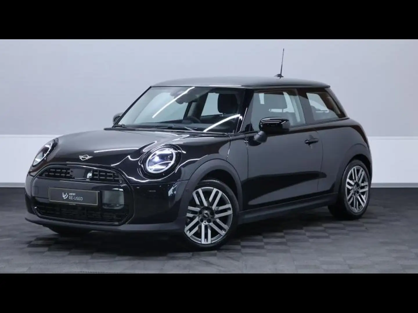 2024 MINI Cooper C, 20.142 km, Lucembursko — Foto 1