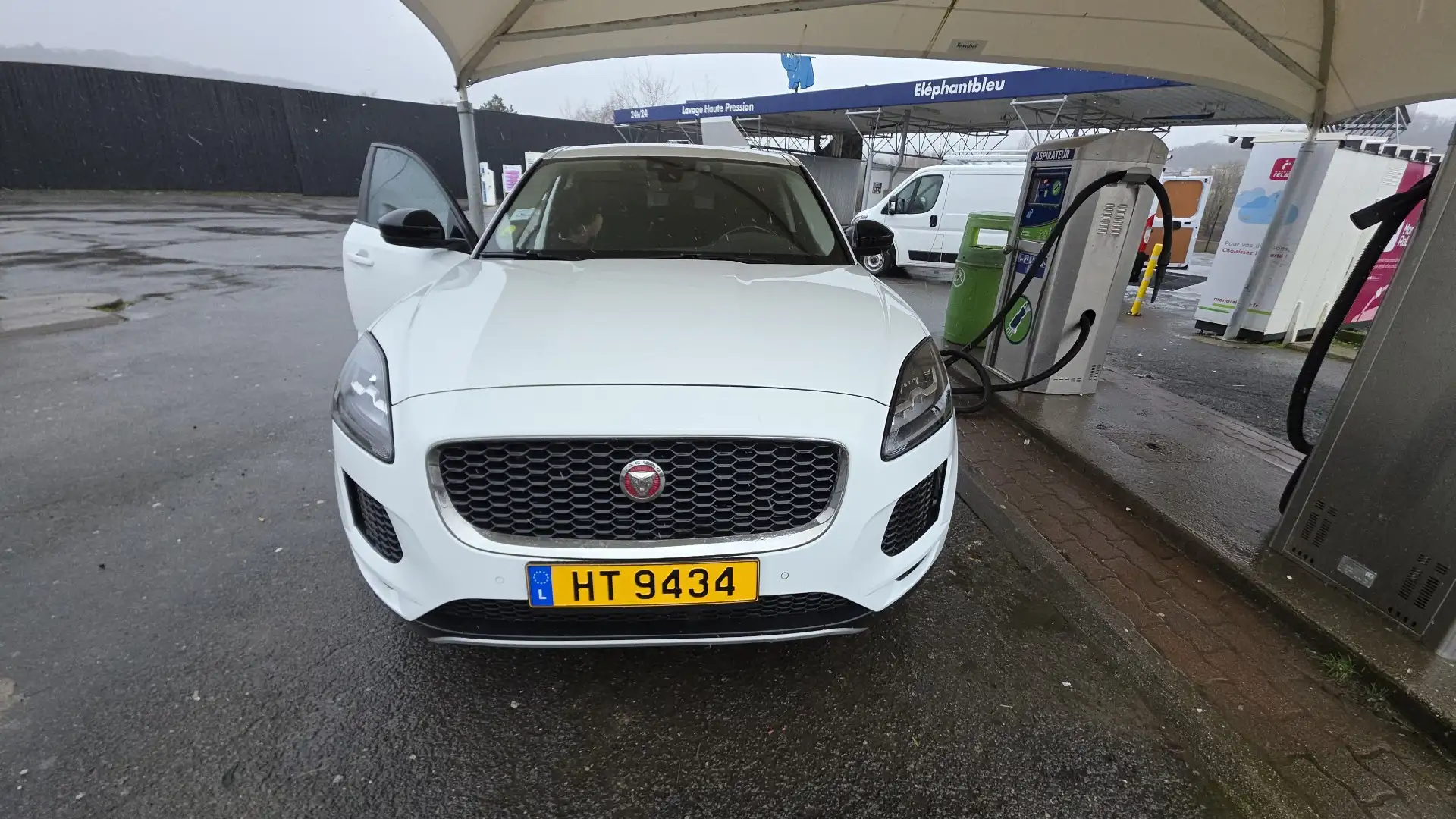 2018 Jaguar E-Pace, 114.000 km, Luxemburg — Foto 1