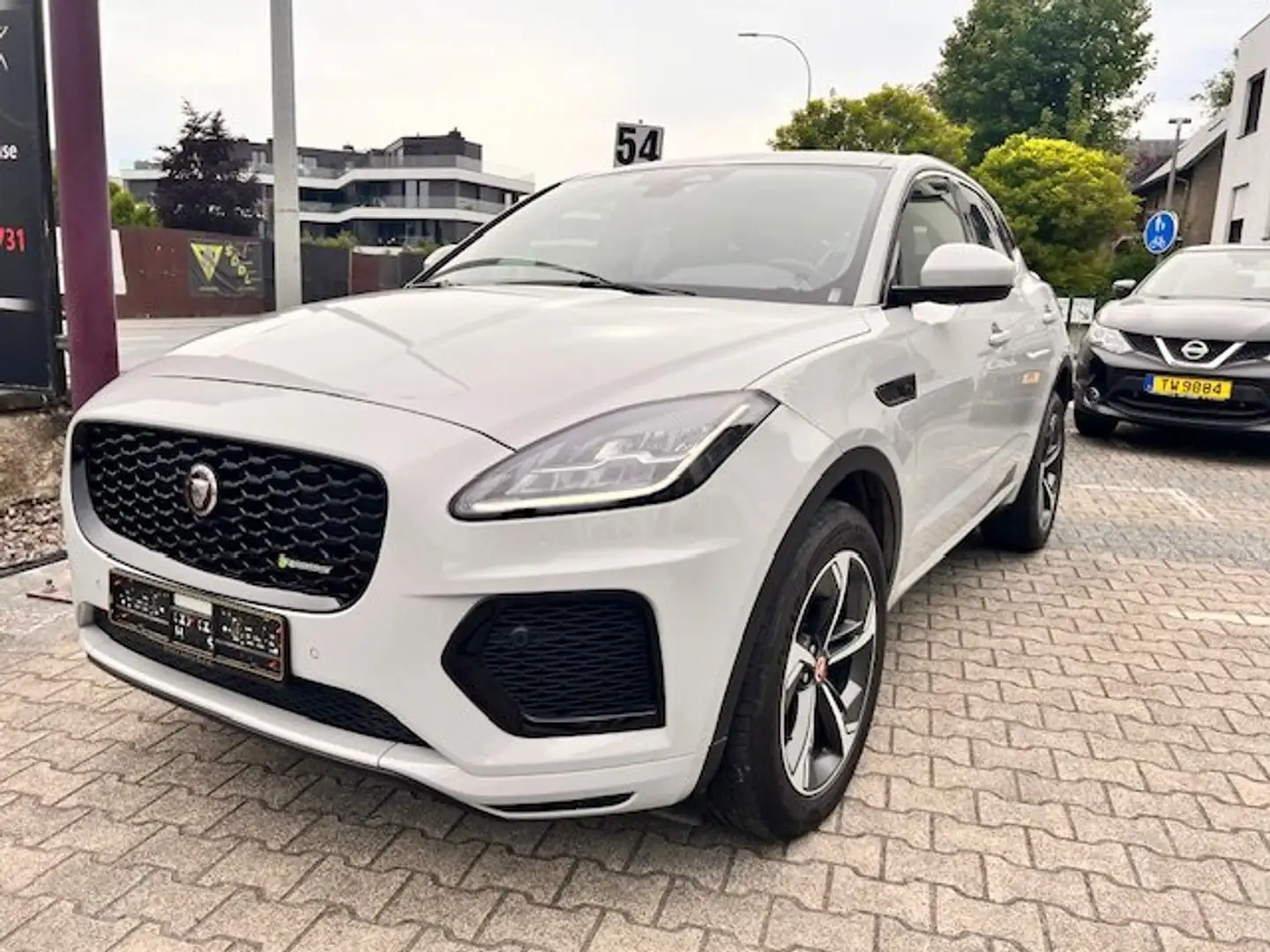 2021 Jaguar E-Pace, schwarz, 45.000 km, Luxemburg — Foto 1