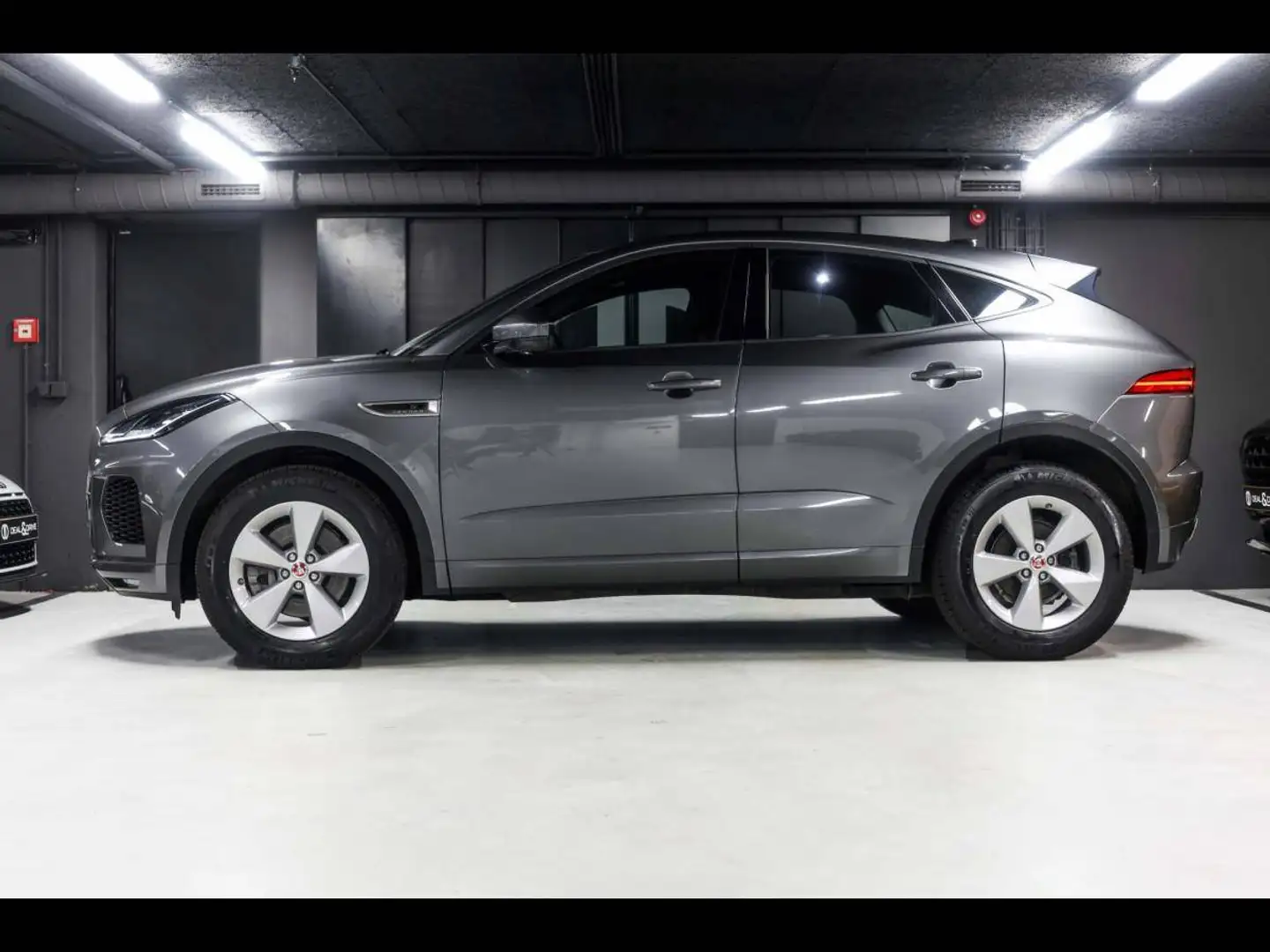 2020 Jaguar E-Pace, 34.000 km, Luxemburg — Foto 1