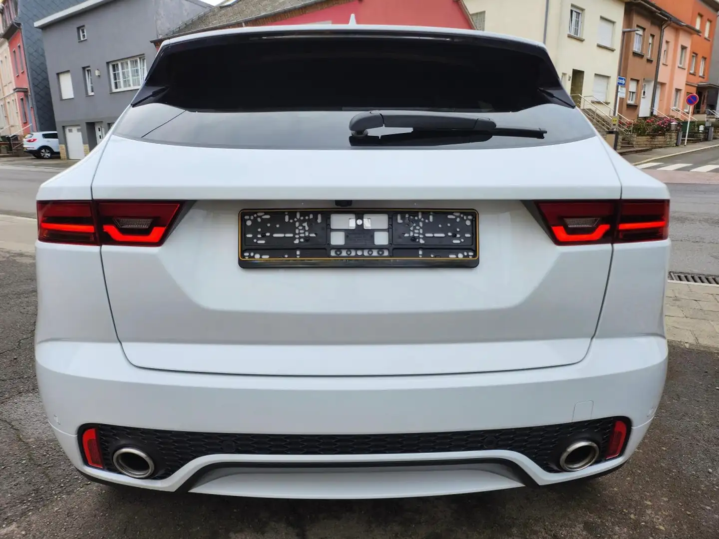2019 Jaguar E-Pace, 97.000 km, Luxemburg — Foto 2 z 6