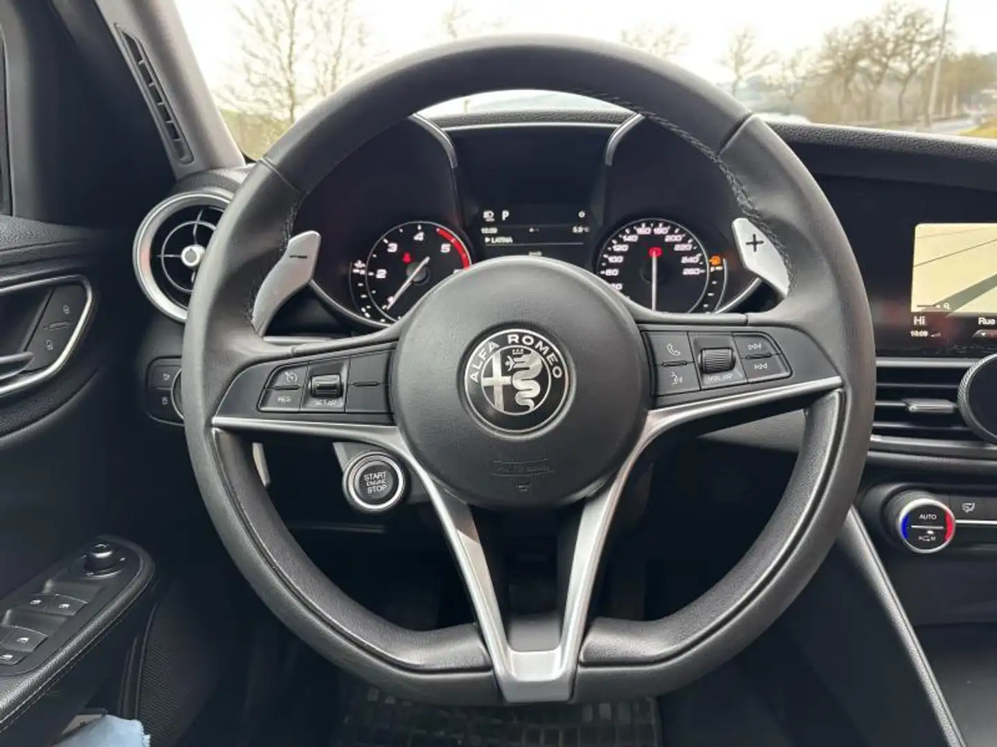 2018 Alfa Romeo Giulia, 89.000 km, Lucembursko — Foto 9 z 12